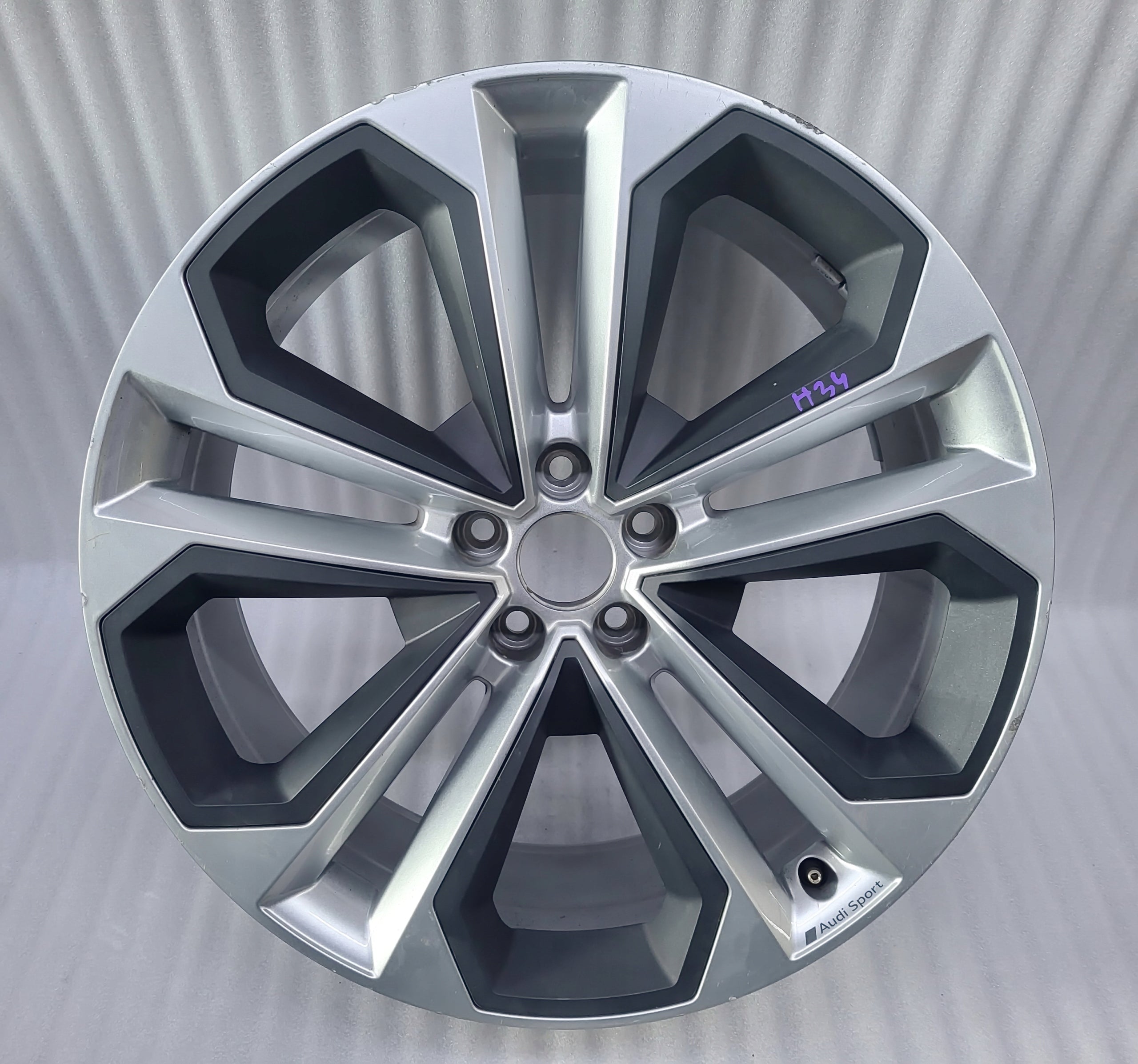 1x Alu Felge Audi SQ5 A6 Q5 Aluminum rim 21 Zoll 8.5J 5x112 34ET 80A601025AS