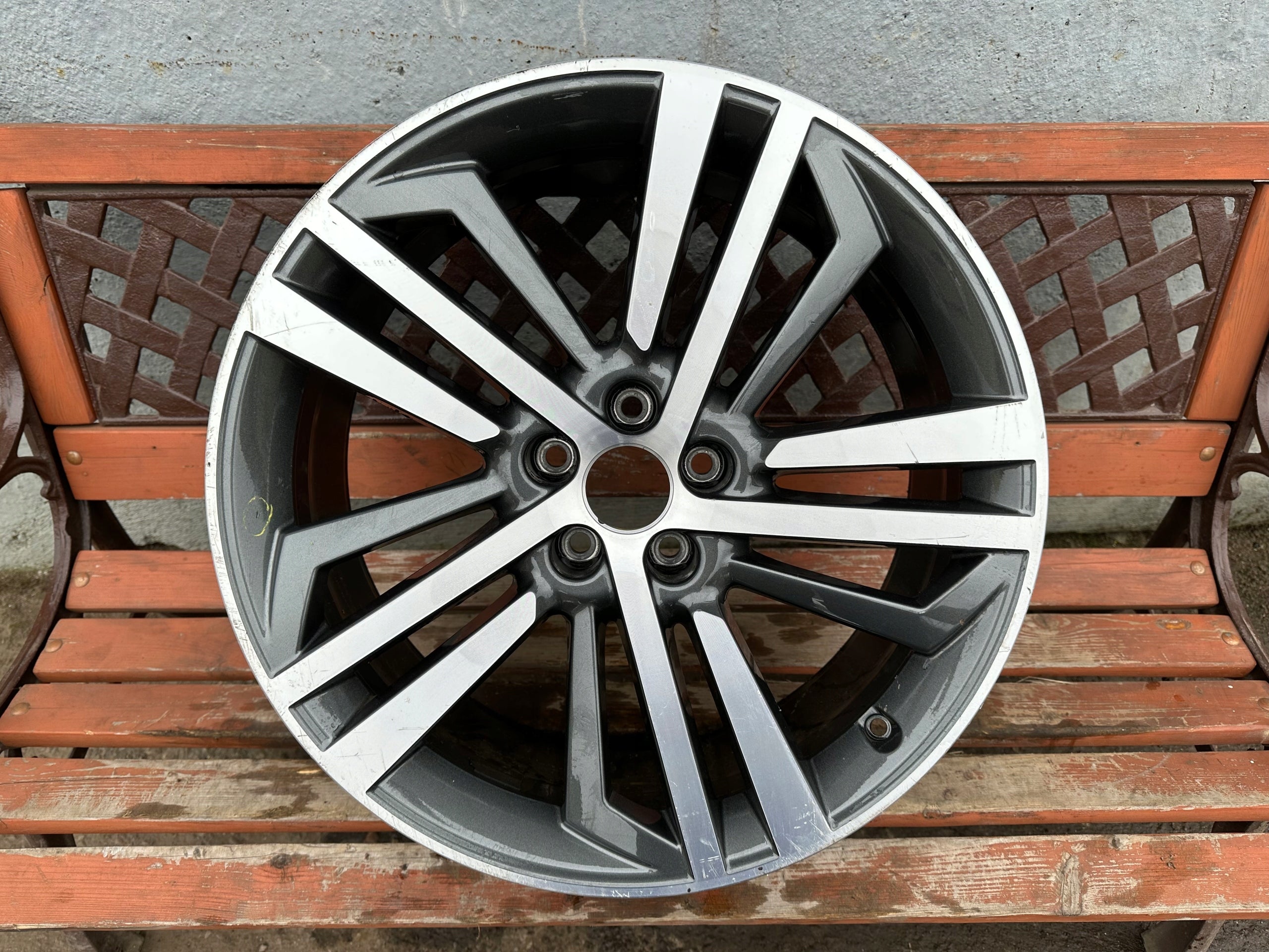  1x Alu Felge Audi Q5 A6 SQ5 Aluminum rim 20 Zoll 8.0J 5x112 39ET 80A601025AE product image