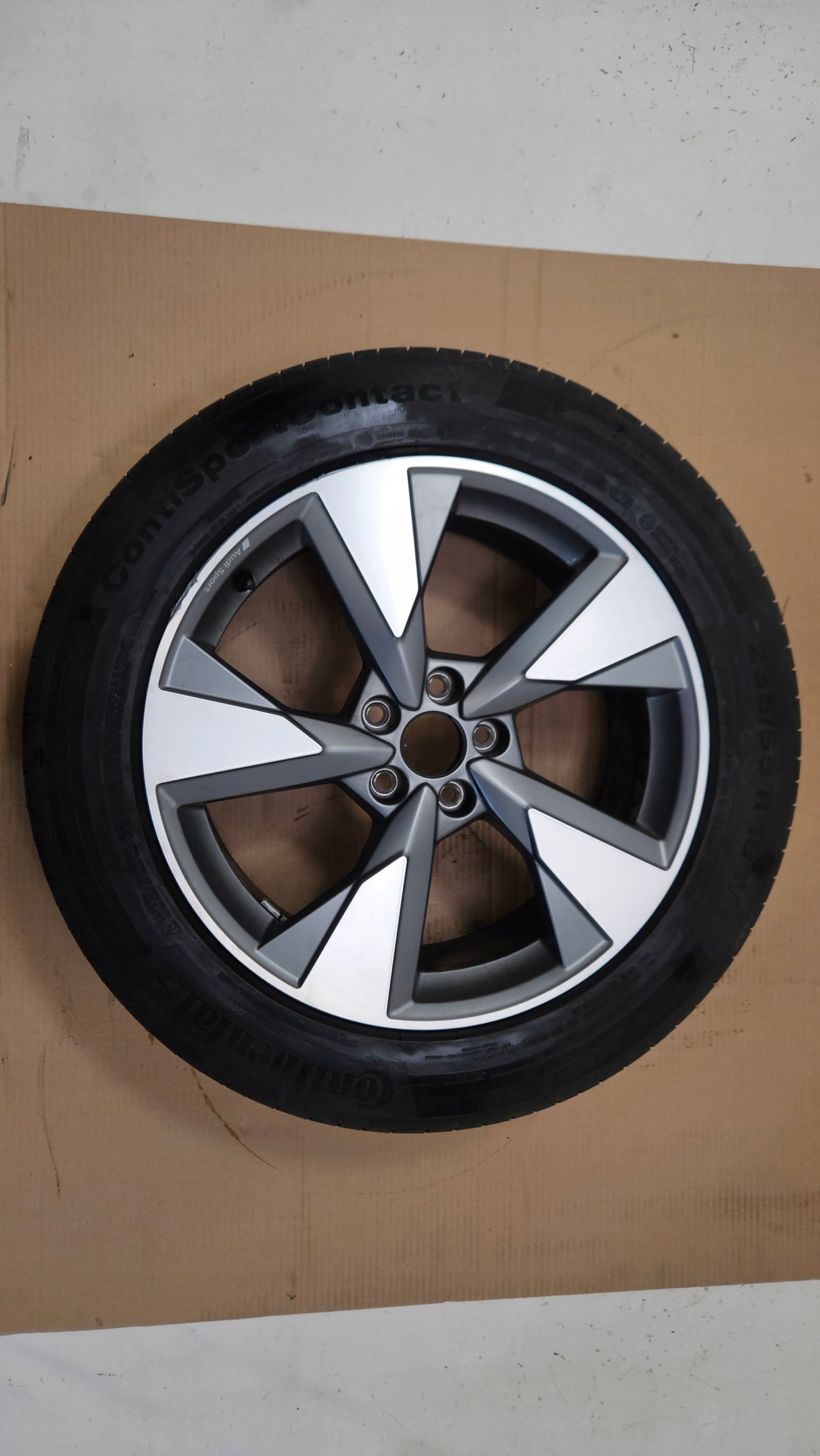  1x aluminum rim Audi Q5 A6 aluminum rim 19 inch 8.0J 5x112 80A601025AN  product image