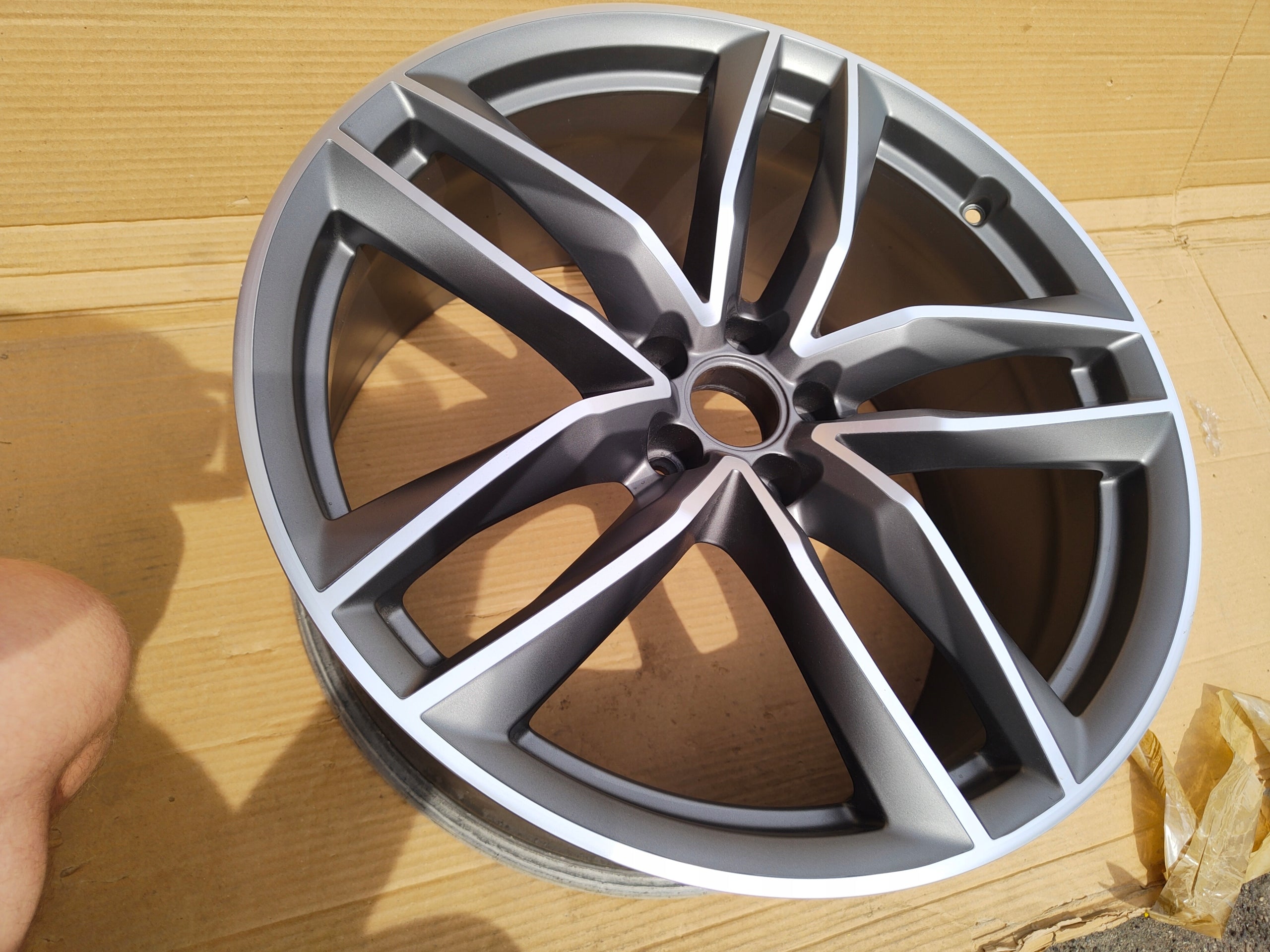 1x Alu Felge Audi RS6 S6 A6 Aluminum rim 21 Zoll 9.5J 5x112 25ET 4G0601025CF