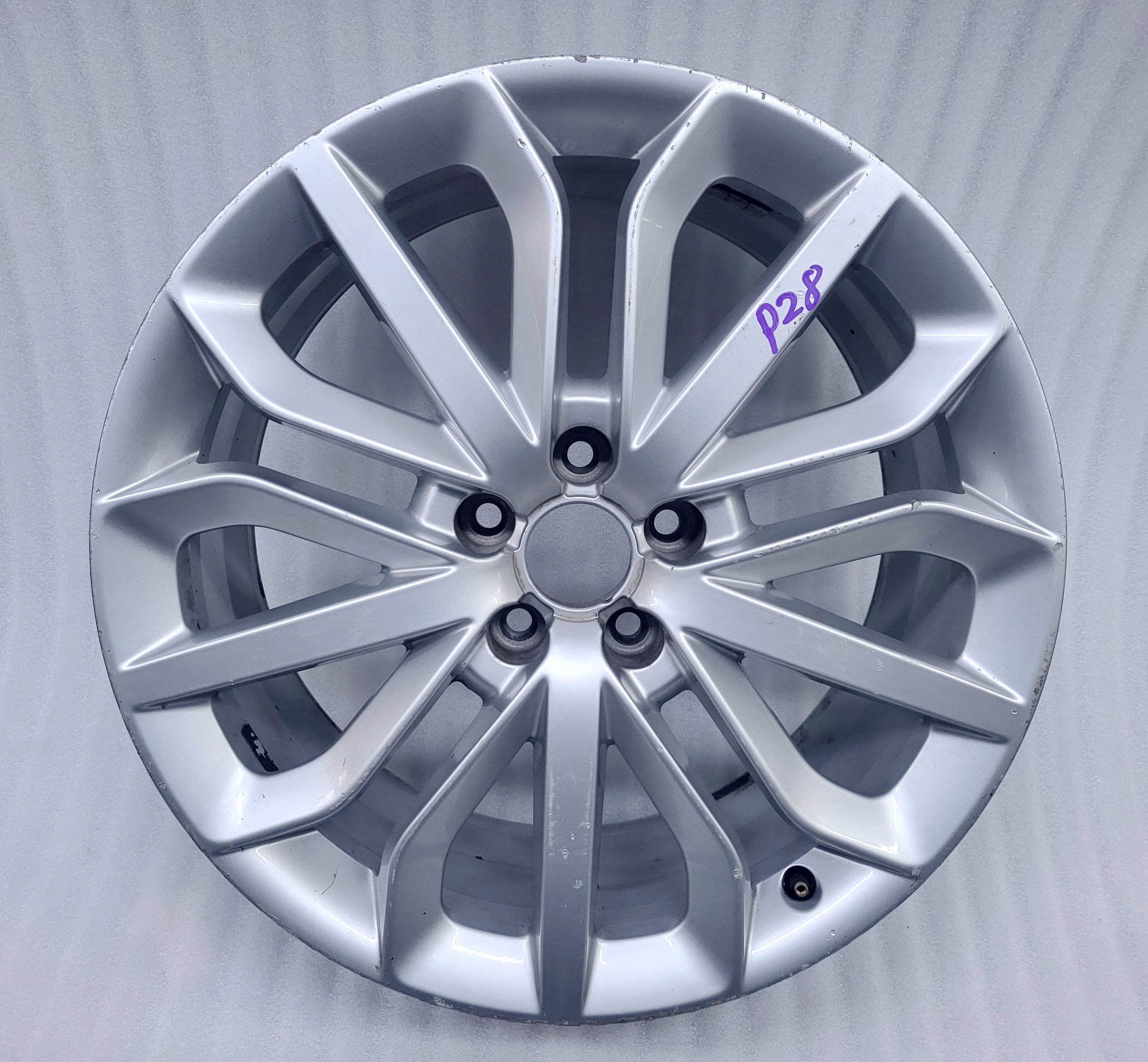 1x Alu Felge Audi A6 S6 Aluminum rim 19 Zoll 8.5J 5x112 45ET 4G0601025BG