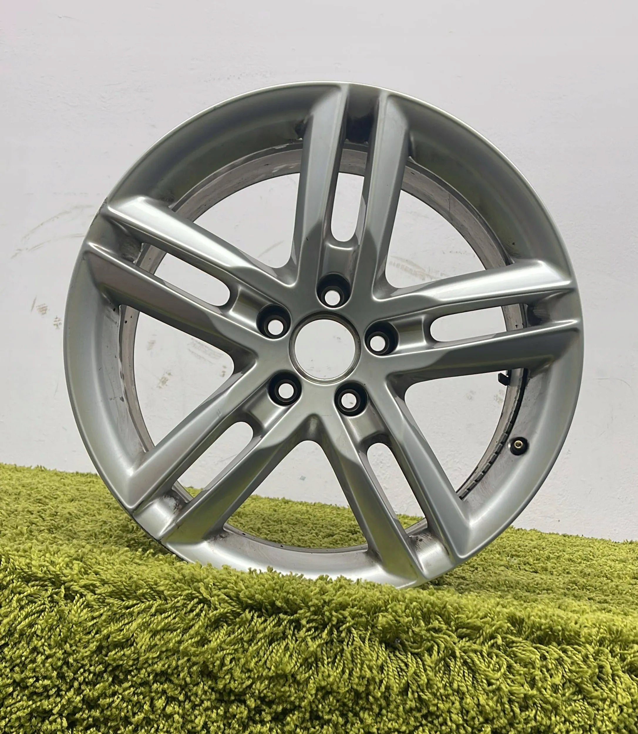  1x aluminum rim Audi A6 S6 aluminum rim 18 inch 5x112 39ET 4G0601025  product image