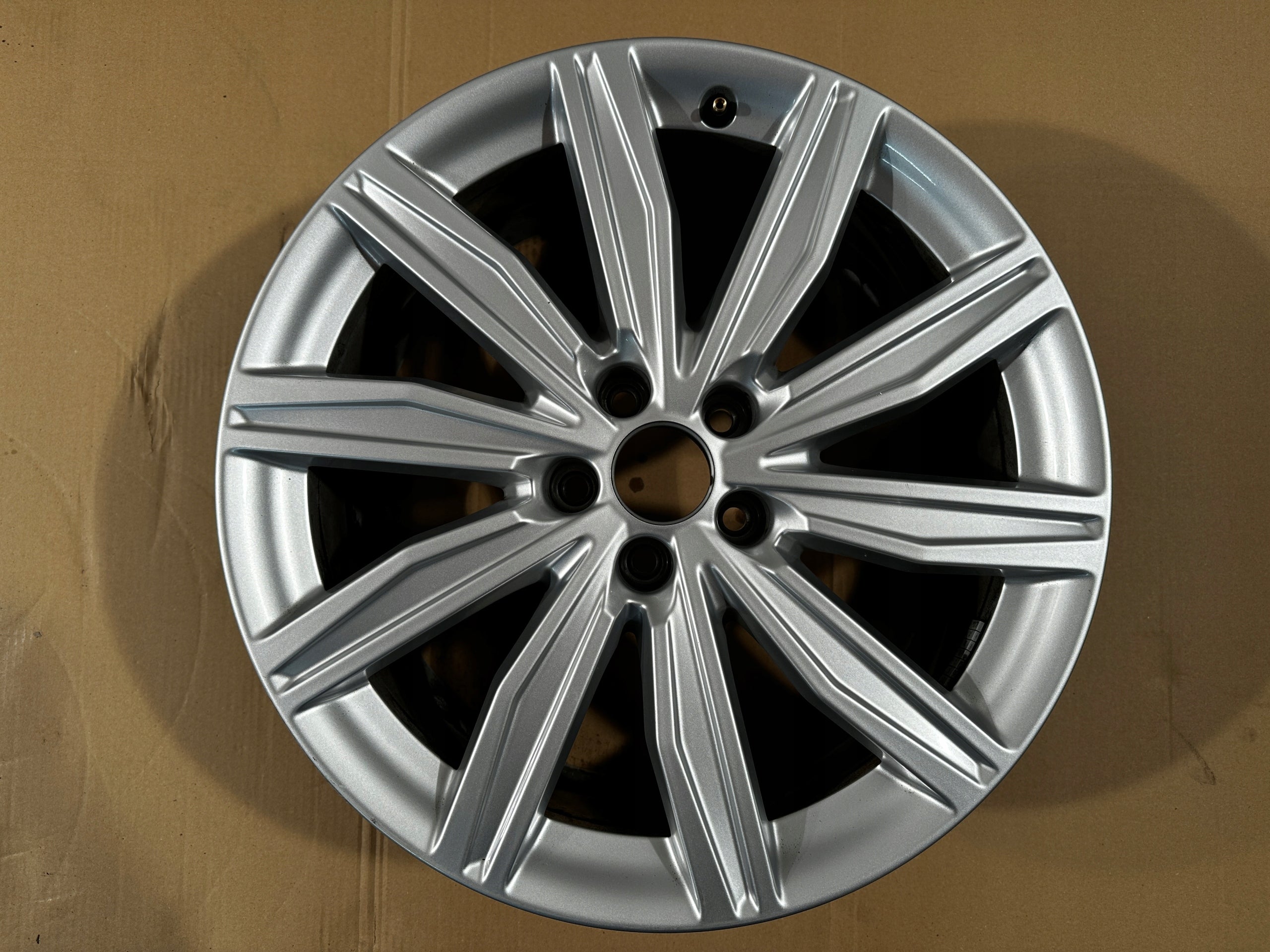  1x aluminum rim Audi A6 aluminum rim 19 inch 8.0J 5x112 39ET 4K0601025M  product image