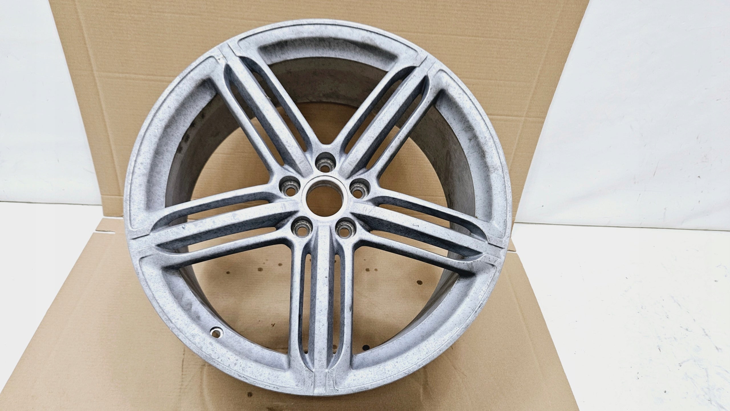  1x aluminum rim Audi A6 Aluminum rim 9 inch 9.0J 5x112 4F0601025BT  product image