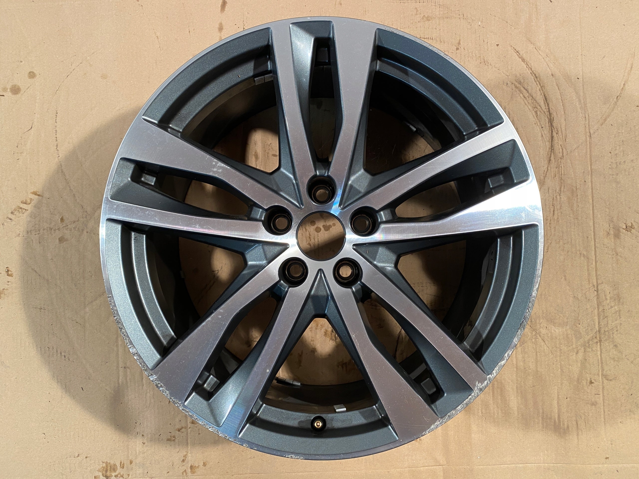  1x aluminum rim Audi A6 aluminum rim 19 inch 8.5J 5x112 40ET 4K0601025H  product image