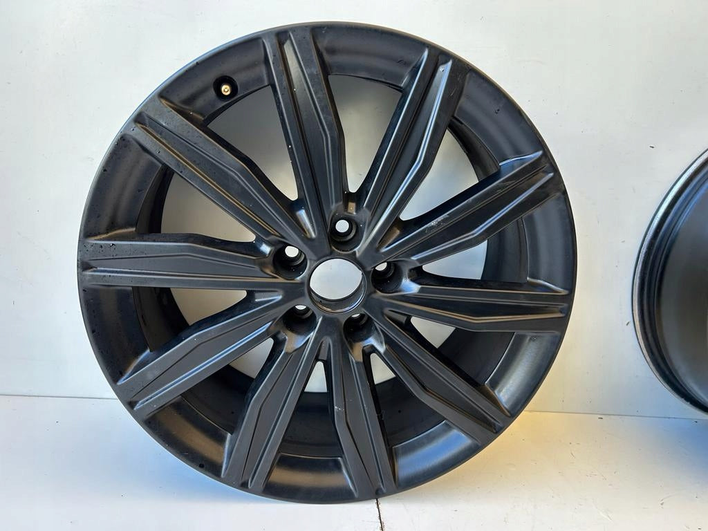 1x Alu Felge Audi A6 Aluminum rim 19 Zoll 8.0J 5x112 4K0601025