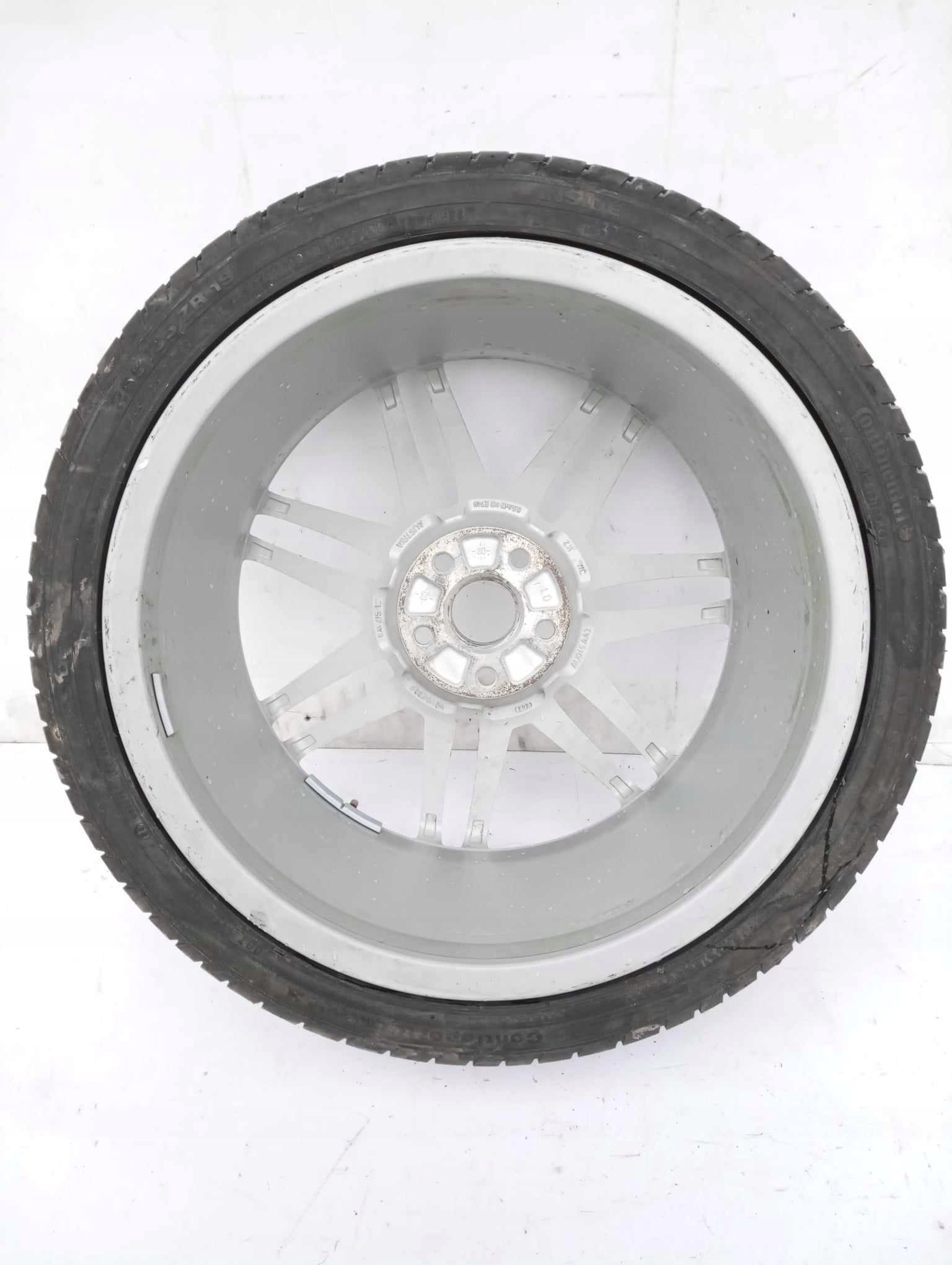 1x Alu Felge Audi A6 Aluminum rim 19 Zoll 8.5J 5x112 4F0601025BA