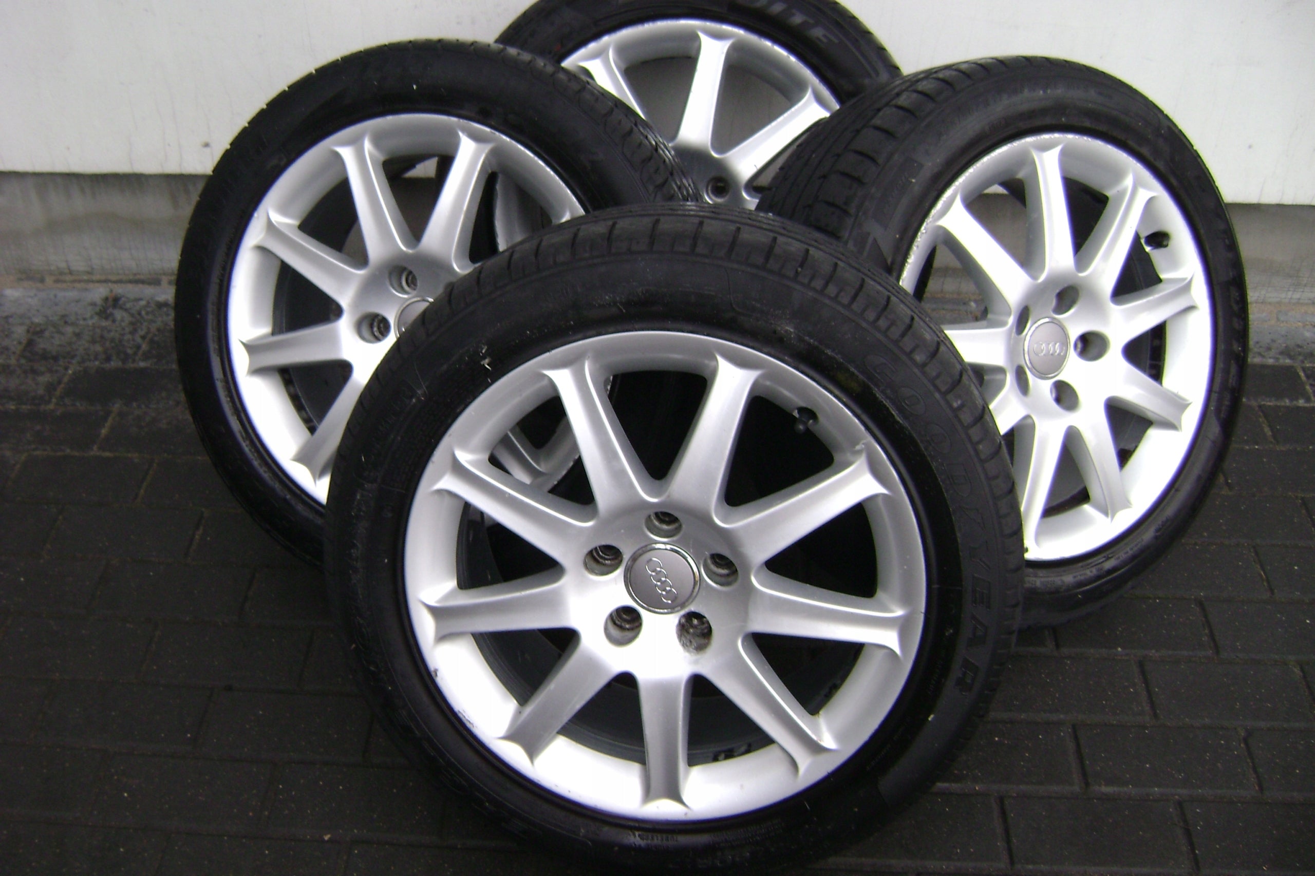 Alu Felge Audi A6 Aluminum rim 17 Zoll 7.5J 5x112 45ET