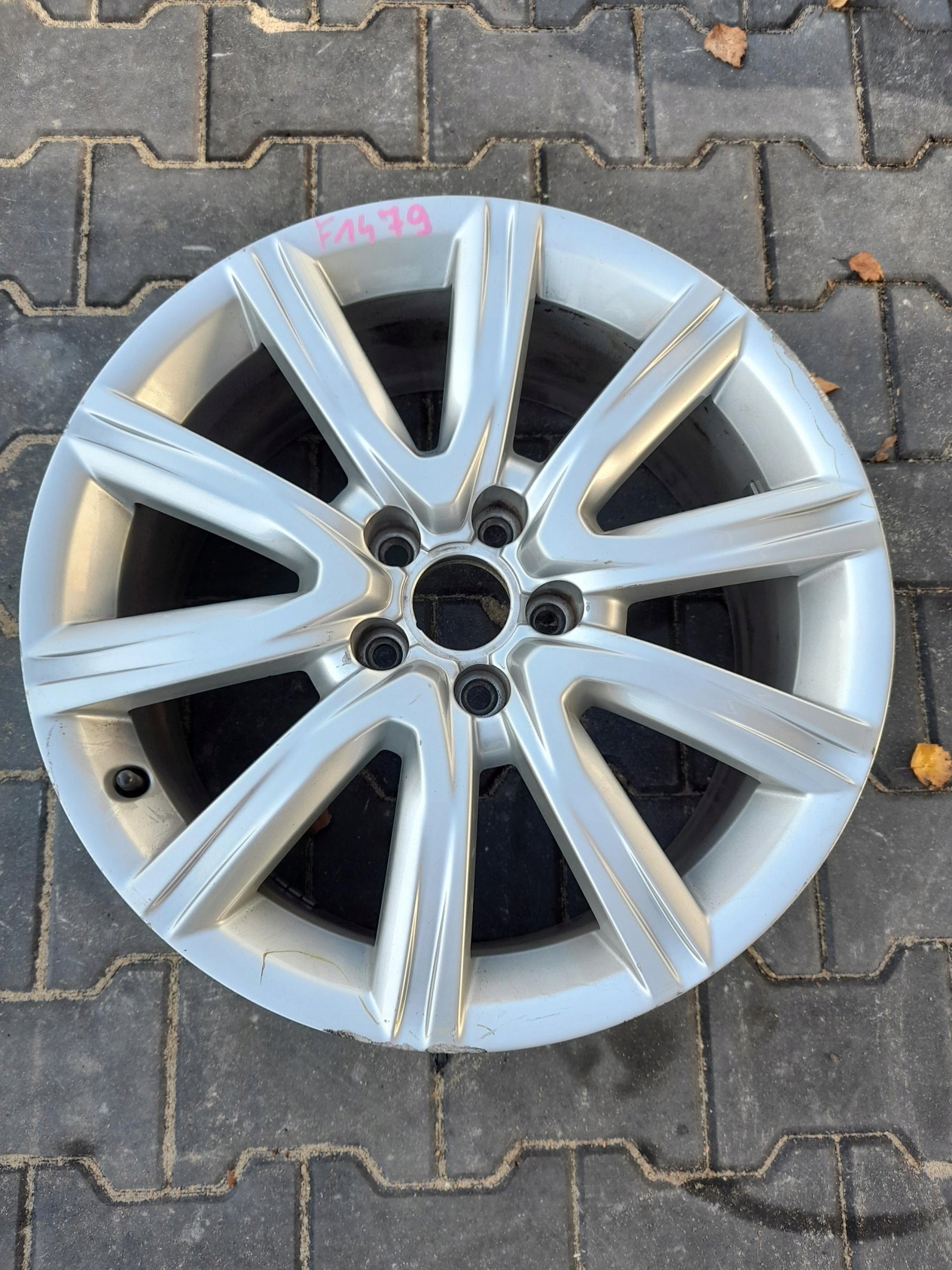 1x Alu Felge Audi A6 Aluminum rim 18 Zoll 8.0J 5x112