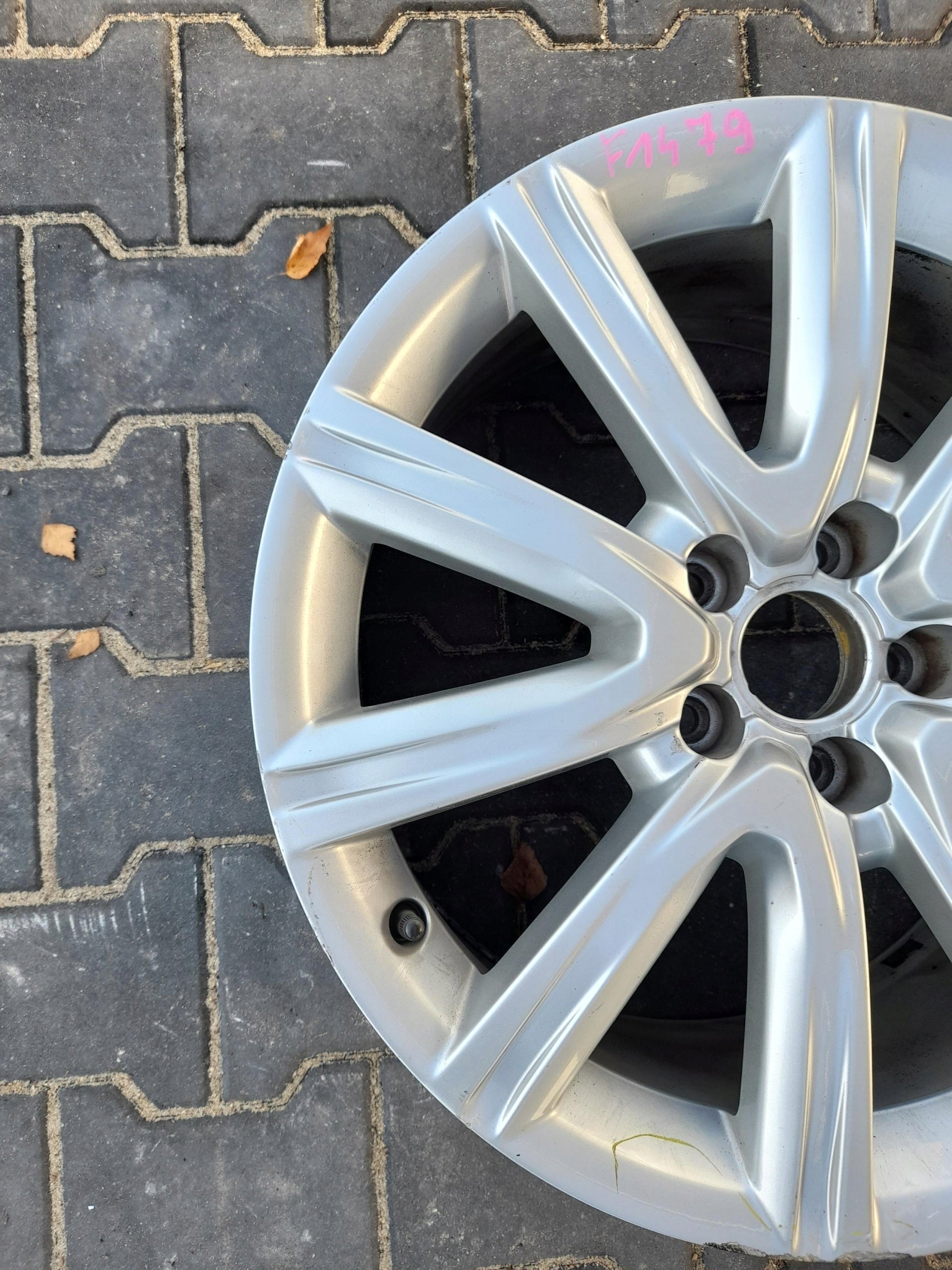 1x Alu Felge Audi A6 Aluminum rim 18 Zoll 8.0J 5x112