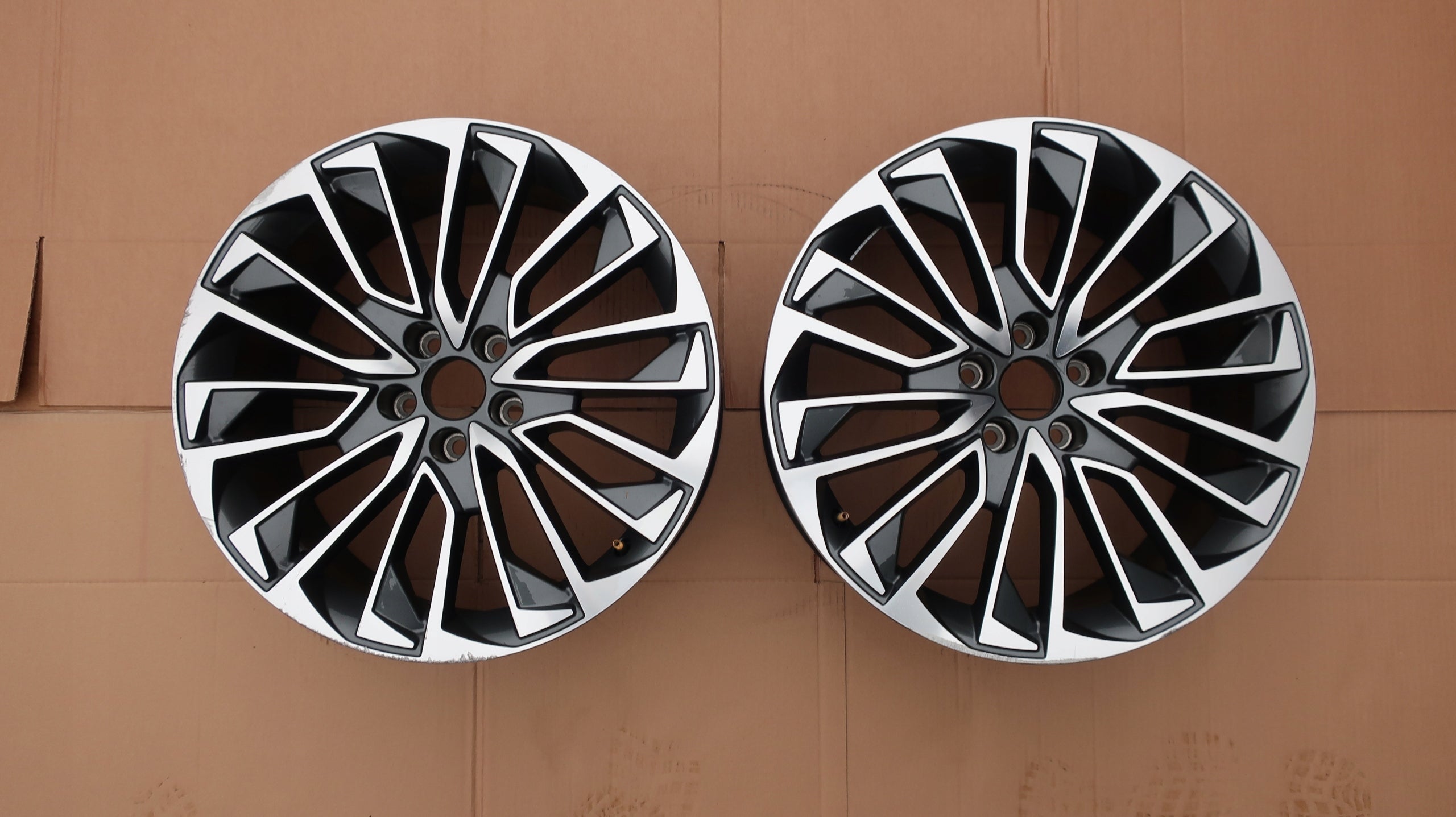  1x aluminum rim Audi A6 aluminum rim 19 inch 8.5J 5x112 40ET 4K0601025BD  product image