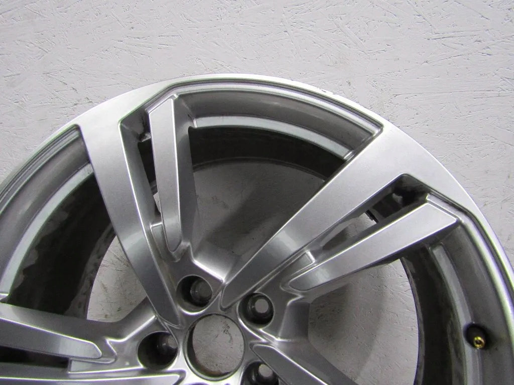 1x Alu Felge Audi A7 Aluminum rim 20 Zoll 8.5J 30ET 4K8601025G