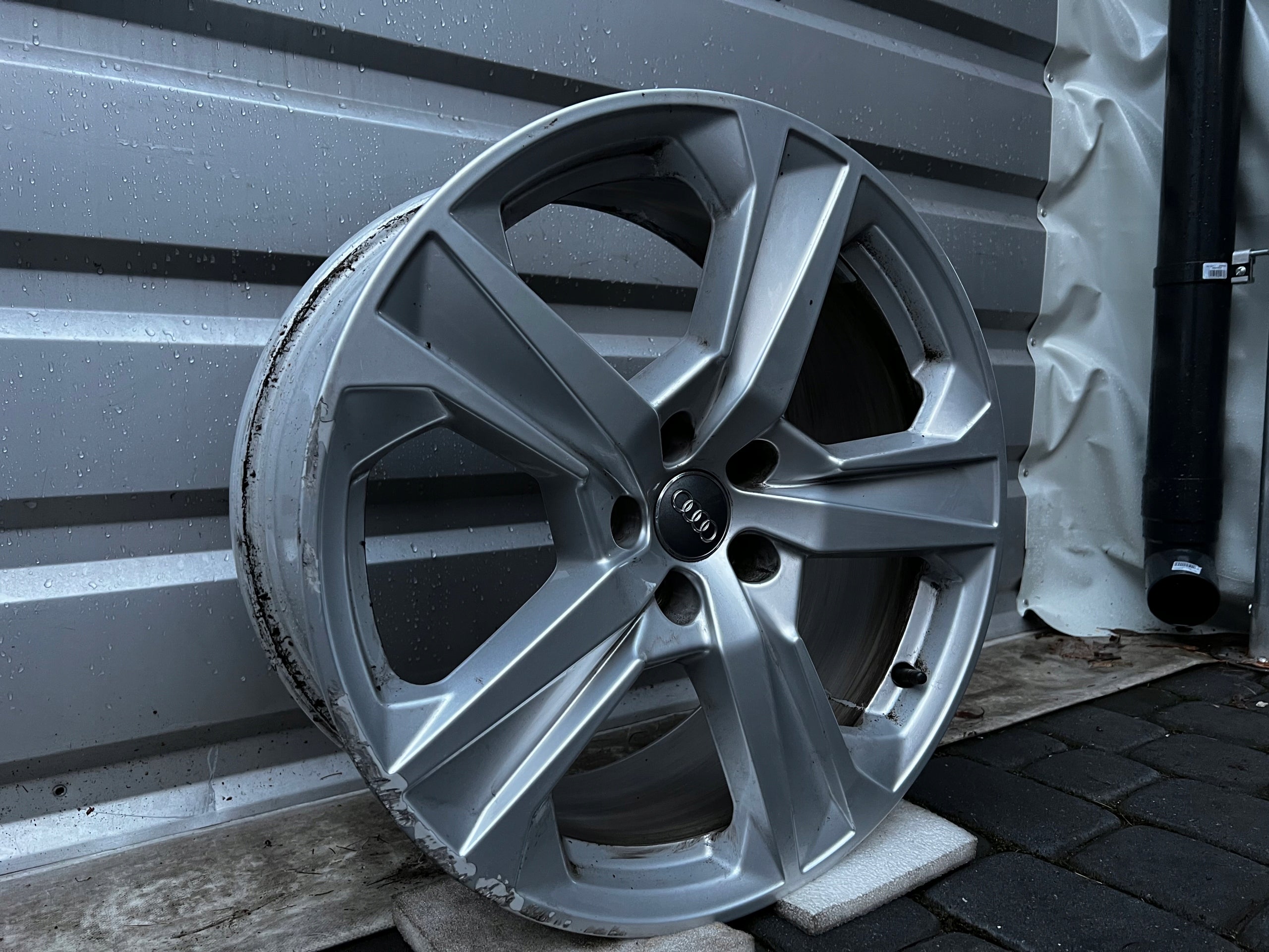  1x aluminum rim Audi A7 Aluminum rim 19 inch 8.0J 5x112 27ET  product image