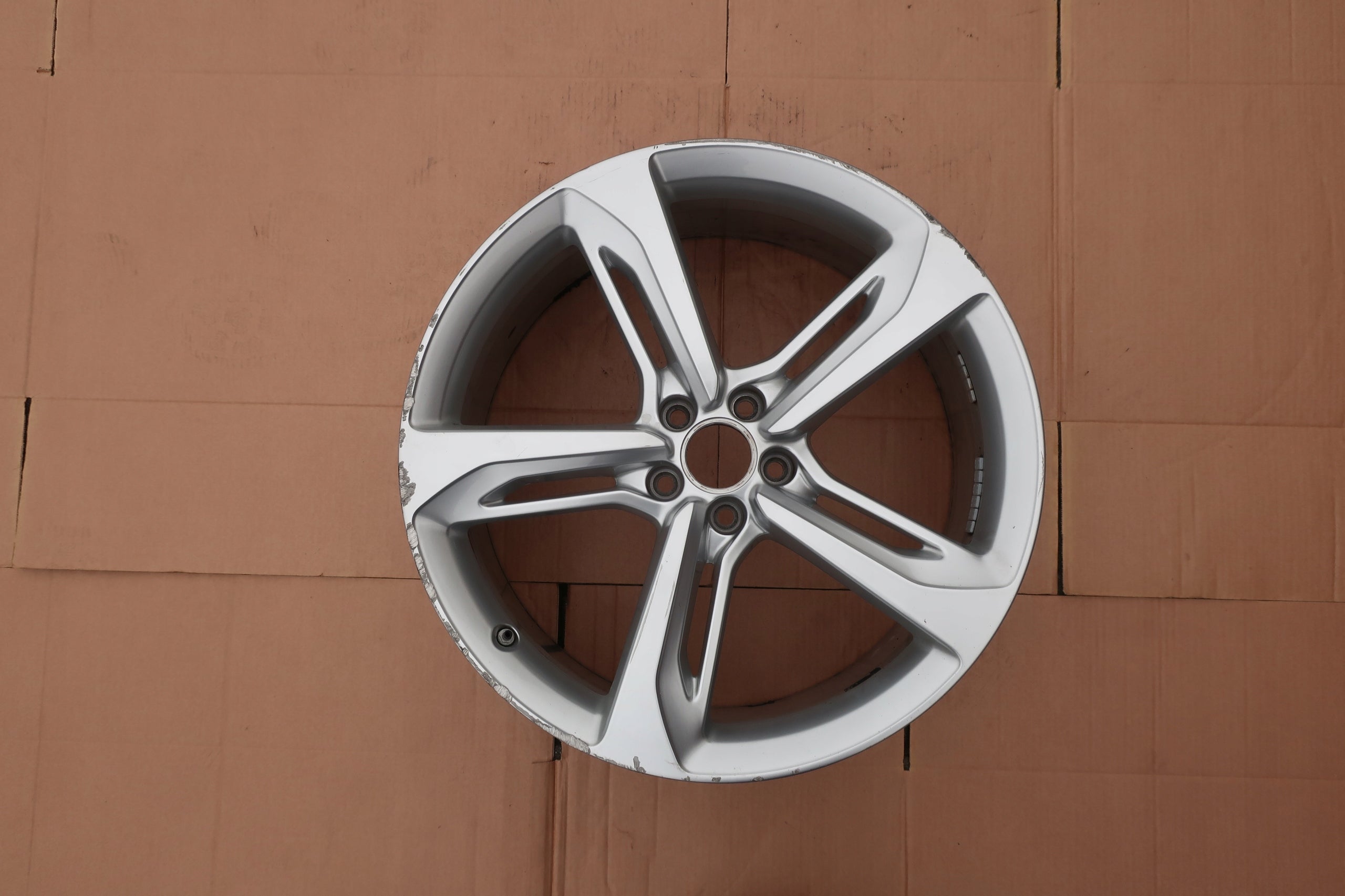  1x Alu Felge Audi A7 Aluminum rim 21 Zoll 9.0J 5x112 35ET 4G8601025AM product image