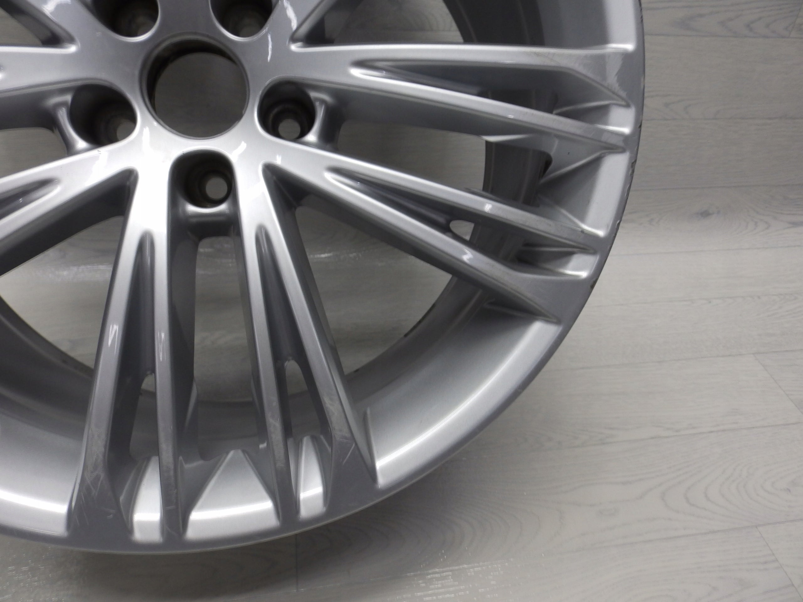 1x Alu Felge Audi A7 Aluminum rim 20 Zoll 8.5J 5x112 30ET