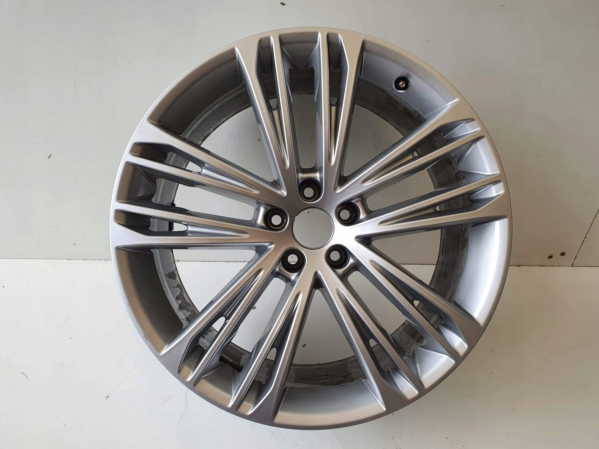  1x Alu Felge Audi A7 Aluminum rim 20 Zoll 8.5J 5x112 4K8601025F product image