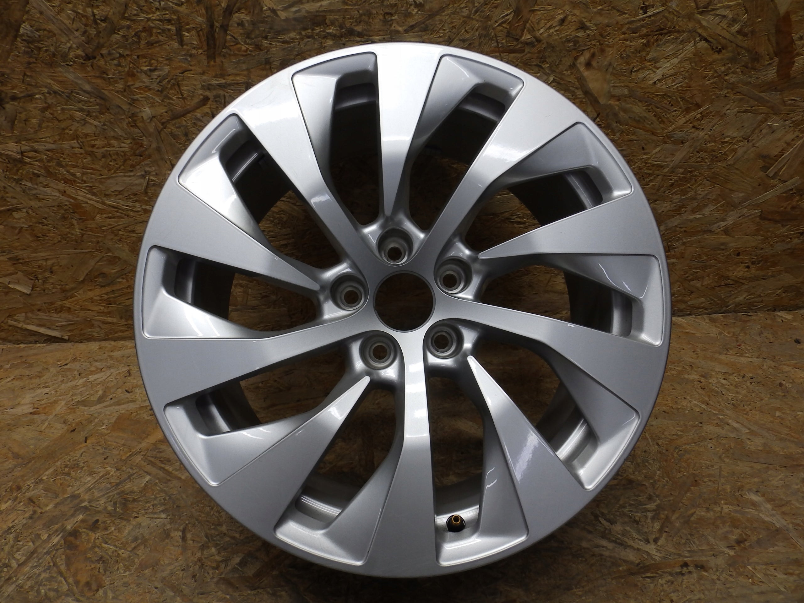 1x aluminum rim Audi A7 Aluminum rim 18 inch 8.0J 5x112 26ET 