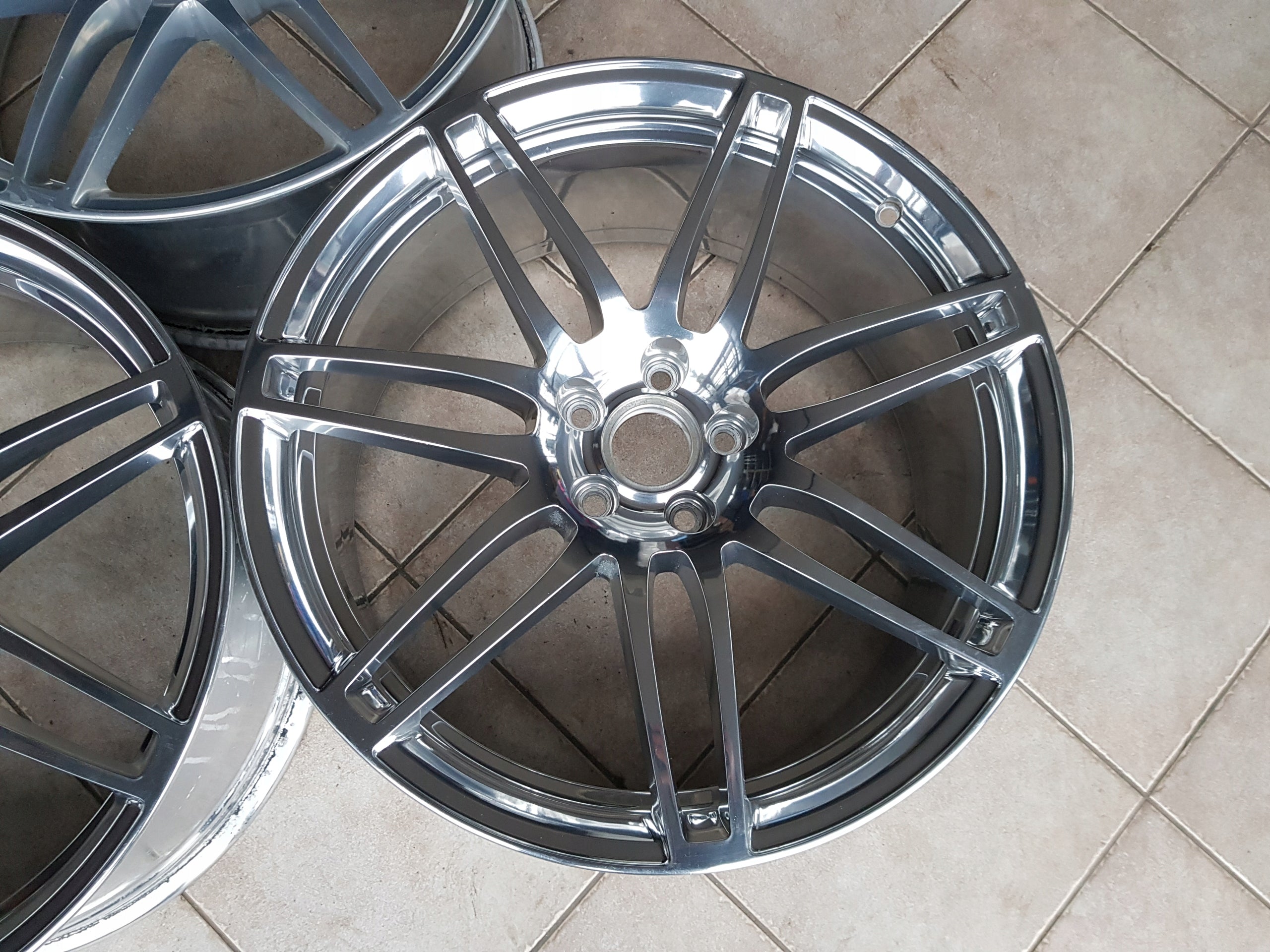 1x Alu Felge Audi A8 S8 Aluminum rim 20 Zoll 9.0J 5x112 46ET 4E0601025AT