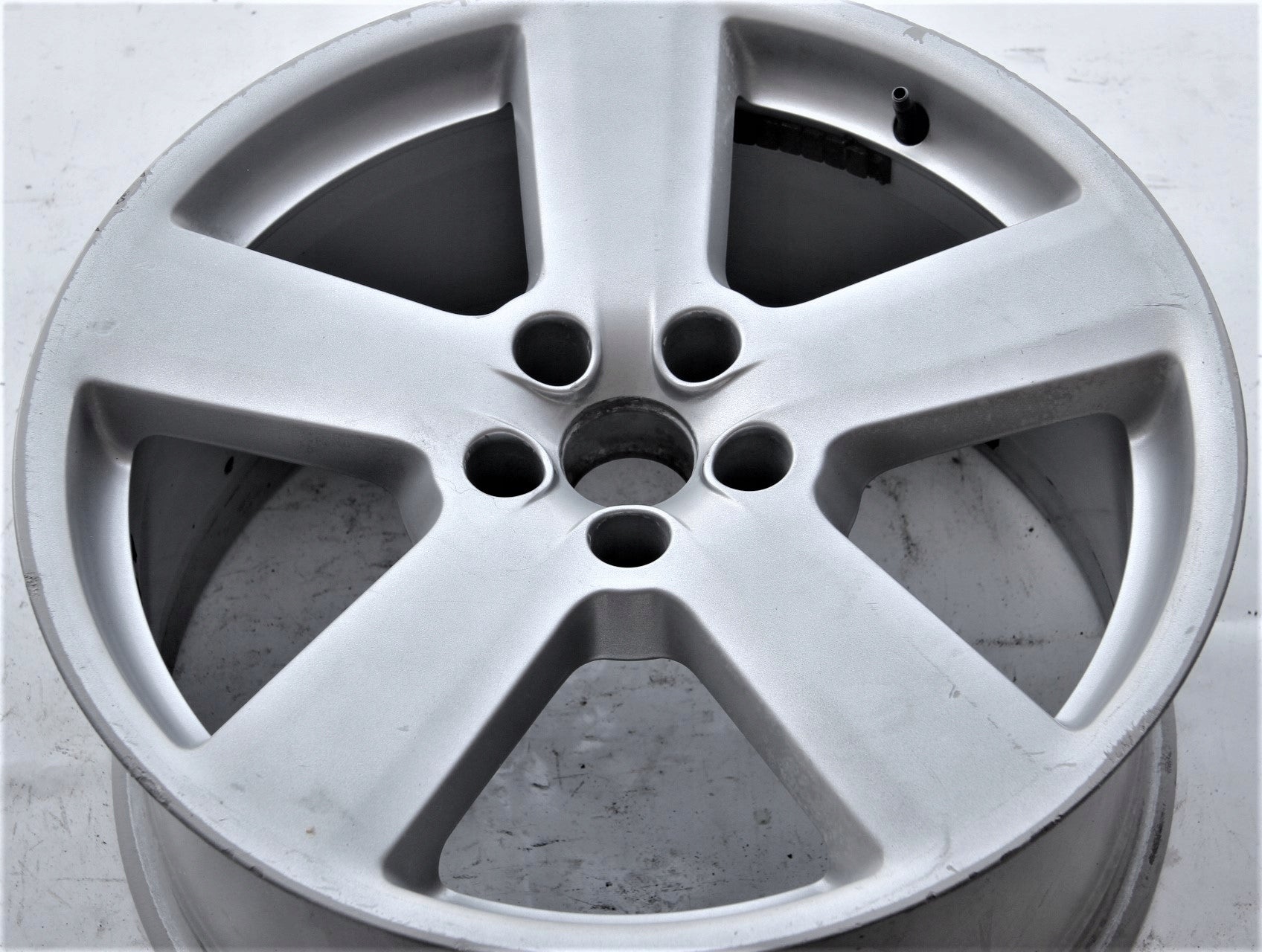 1x Alu Felge Audi A8 S8 Aluminum rim 19 Zoll 9.0J 5x112 44ET 4E0601025AD