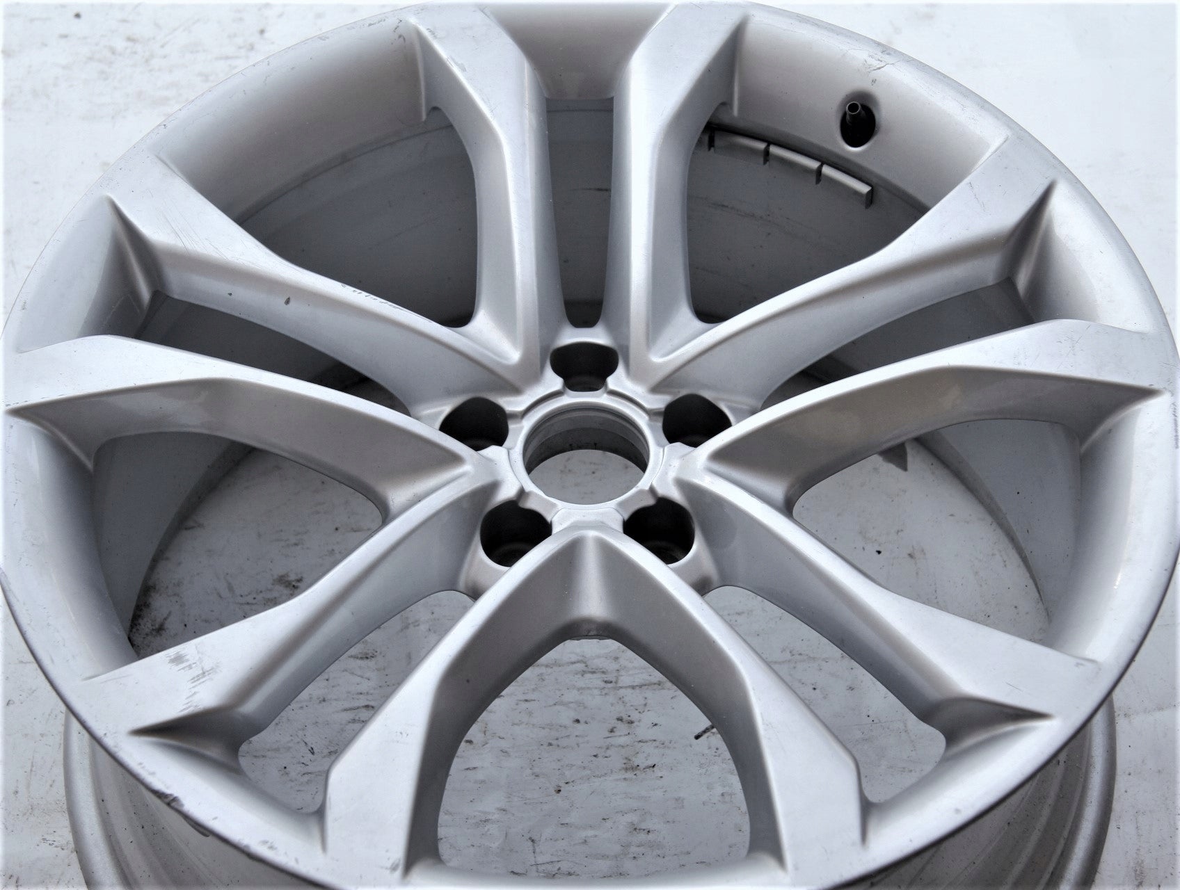  1x Alu Felge Audi A8 S8 Aluminum rim 20 Zoll 9.0J 5x112 37ET 4H0601025J product image