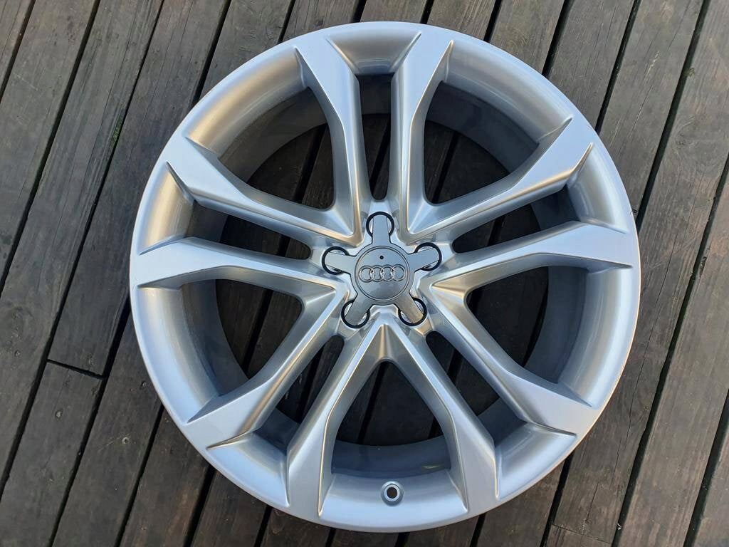 1x Alu Felge Audi A8 Aluminum rim 20 Zoll 9.0J 5x112 37ET 4H0601025BL