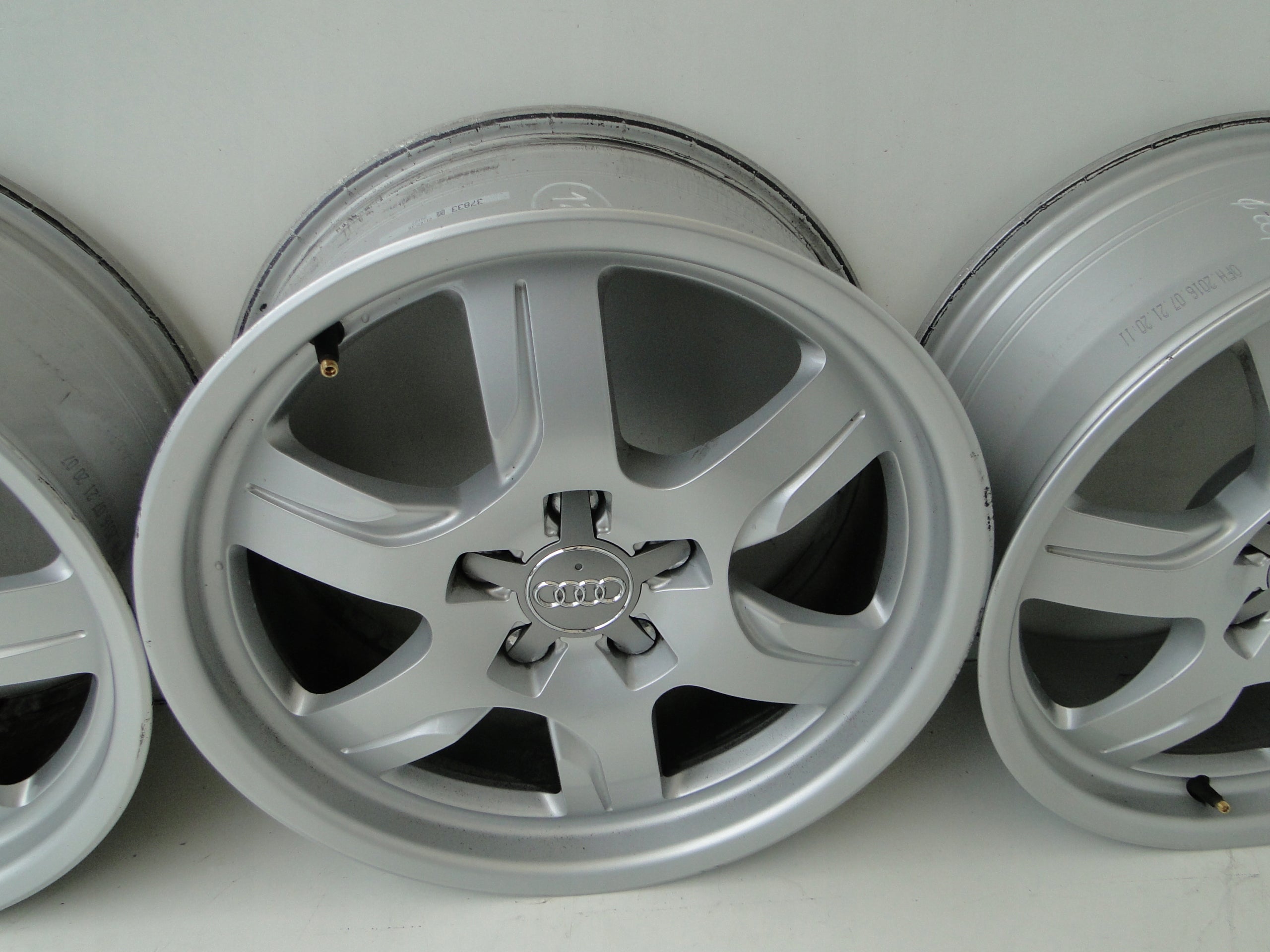 Alu Felge Audi RS3 Aluminum rim 17 Zoll 7.5J 5x112 28ET 8T0601025BS