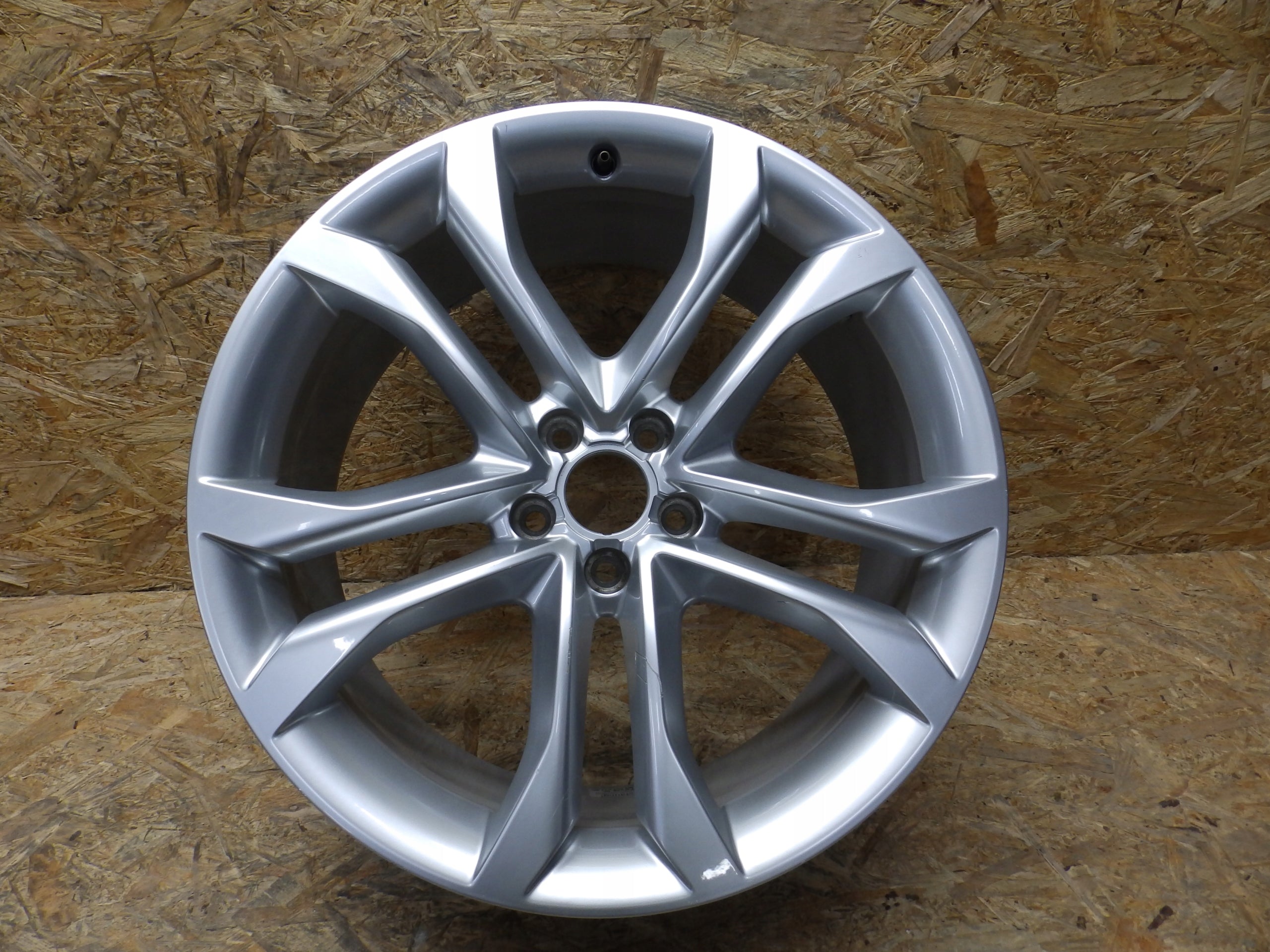  1x Alu Felge Audi A8 Aluminum rim 20 Zoll 9.0J 5x112 37ET product image