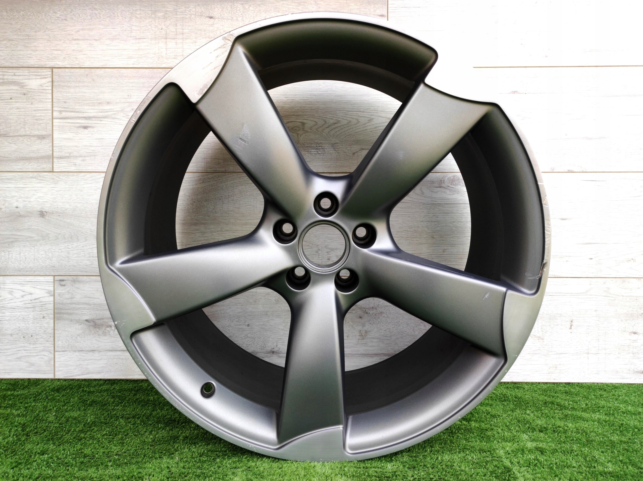  1x Alu Felge Audi A8 Aluminum rim 21 Zoll 9.0J 5x112 35ET 4H0601025AT product image