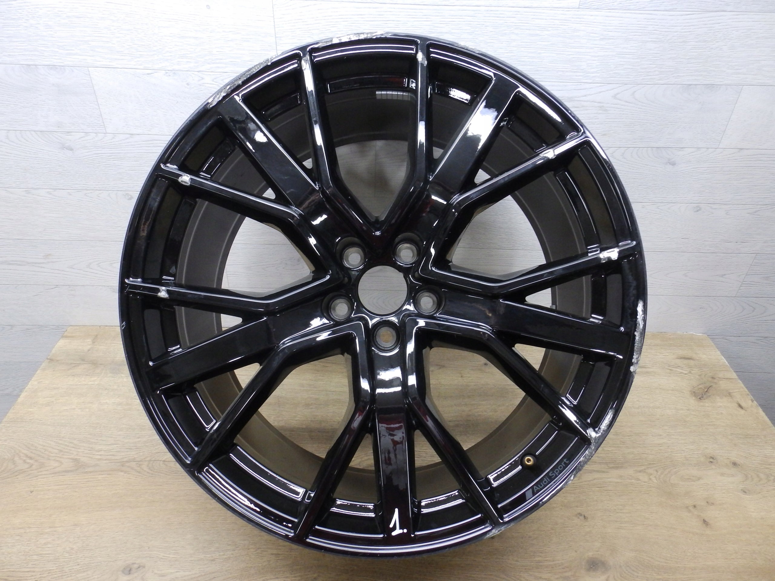  1x aluminum rim Audi A1 Aluminum rim 21 inch 9.5J 5x112 36ET 4KE601025C  product image