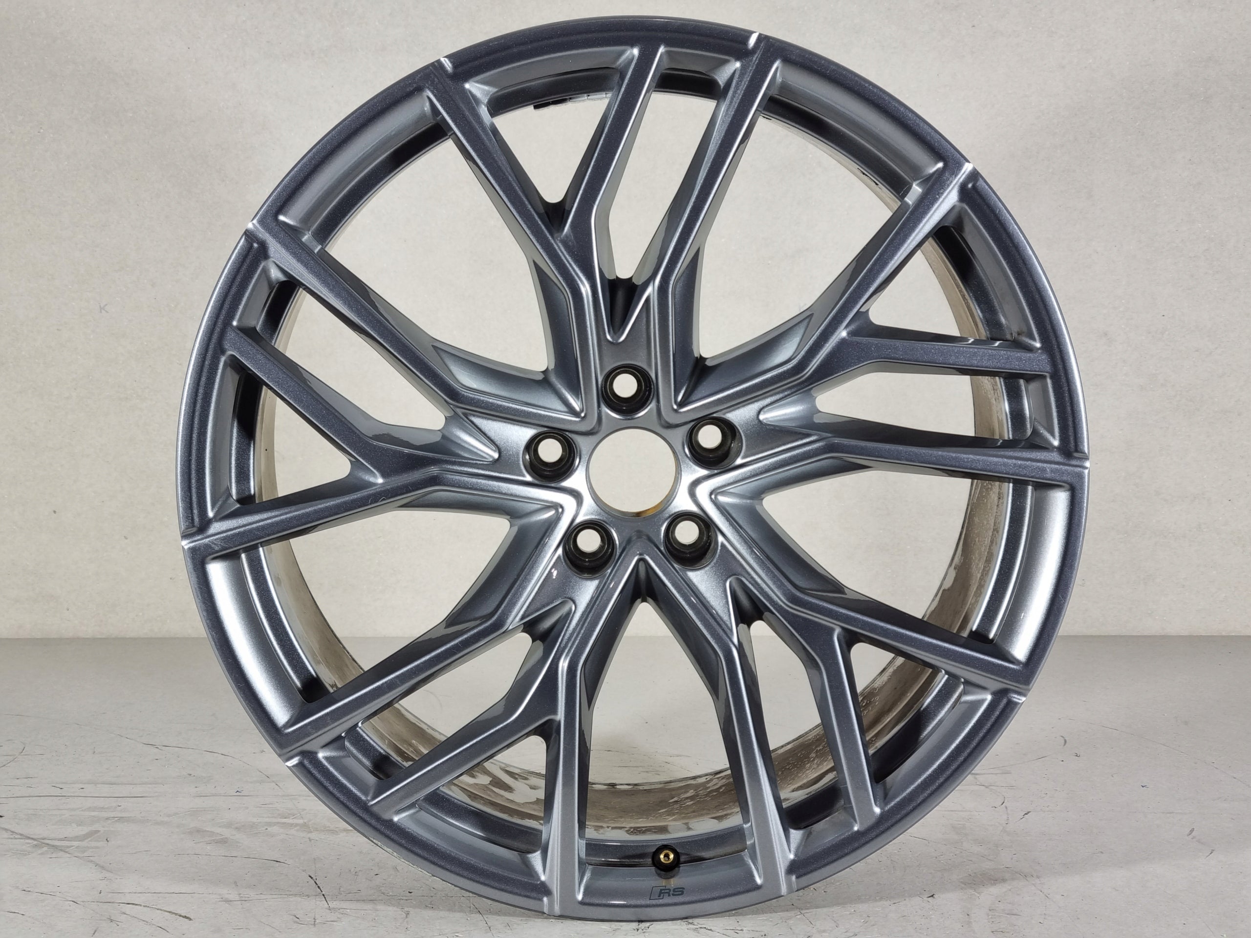  1x Alu Felge Audi A3 Aluminum rim 21 Zoll 8.5J 5x112 40ET 89A601025H product image