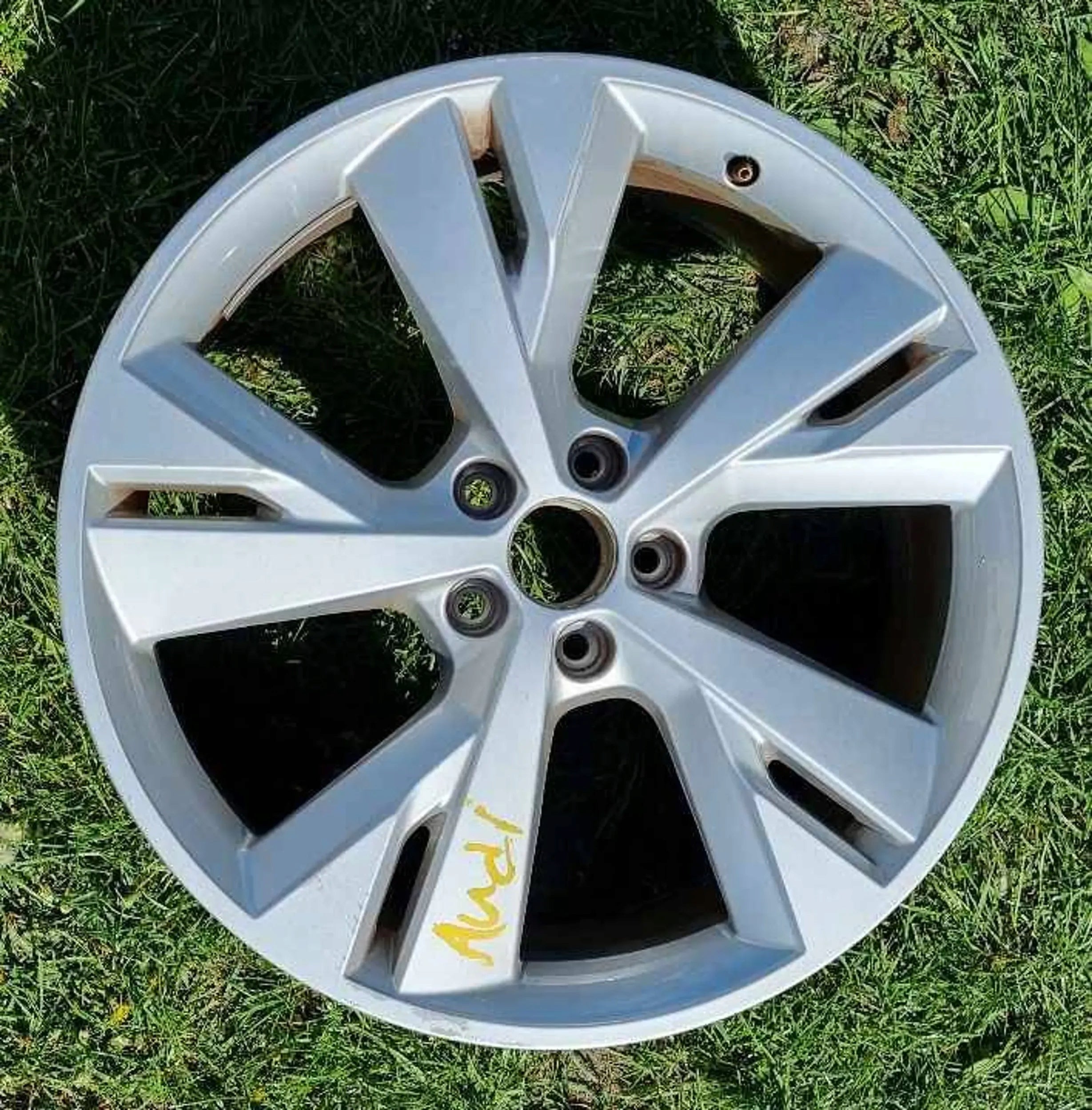 1x Alu Felge Audi A5 Aluminum rim 20 Zoll