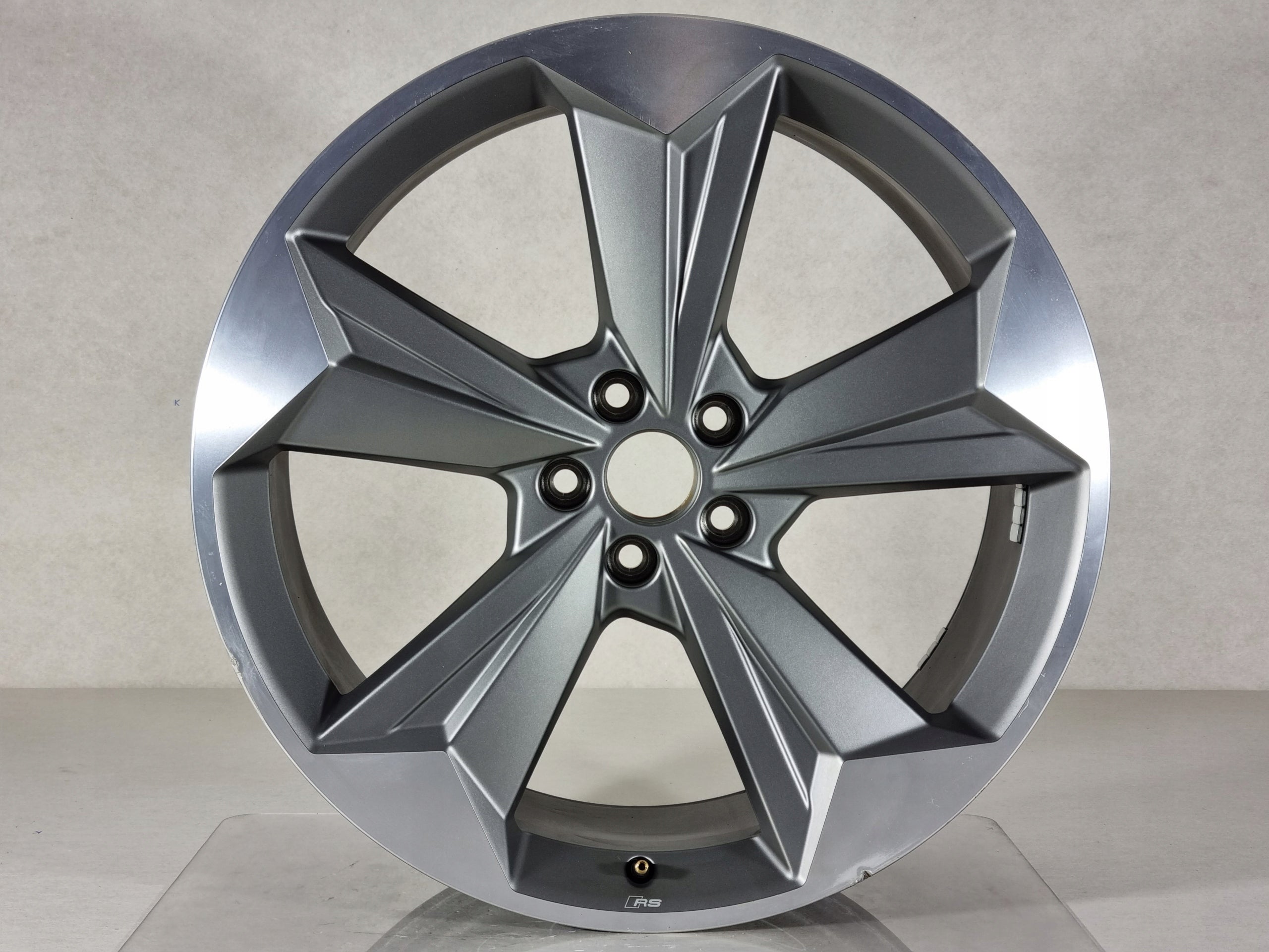  1x aluminum rim Audi A4 Aluminum rim 21 inch 8.5J 5x112 40ET 89A601025  product image