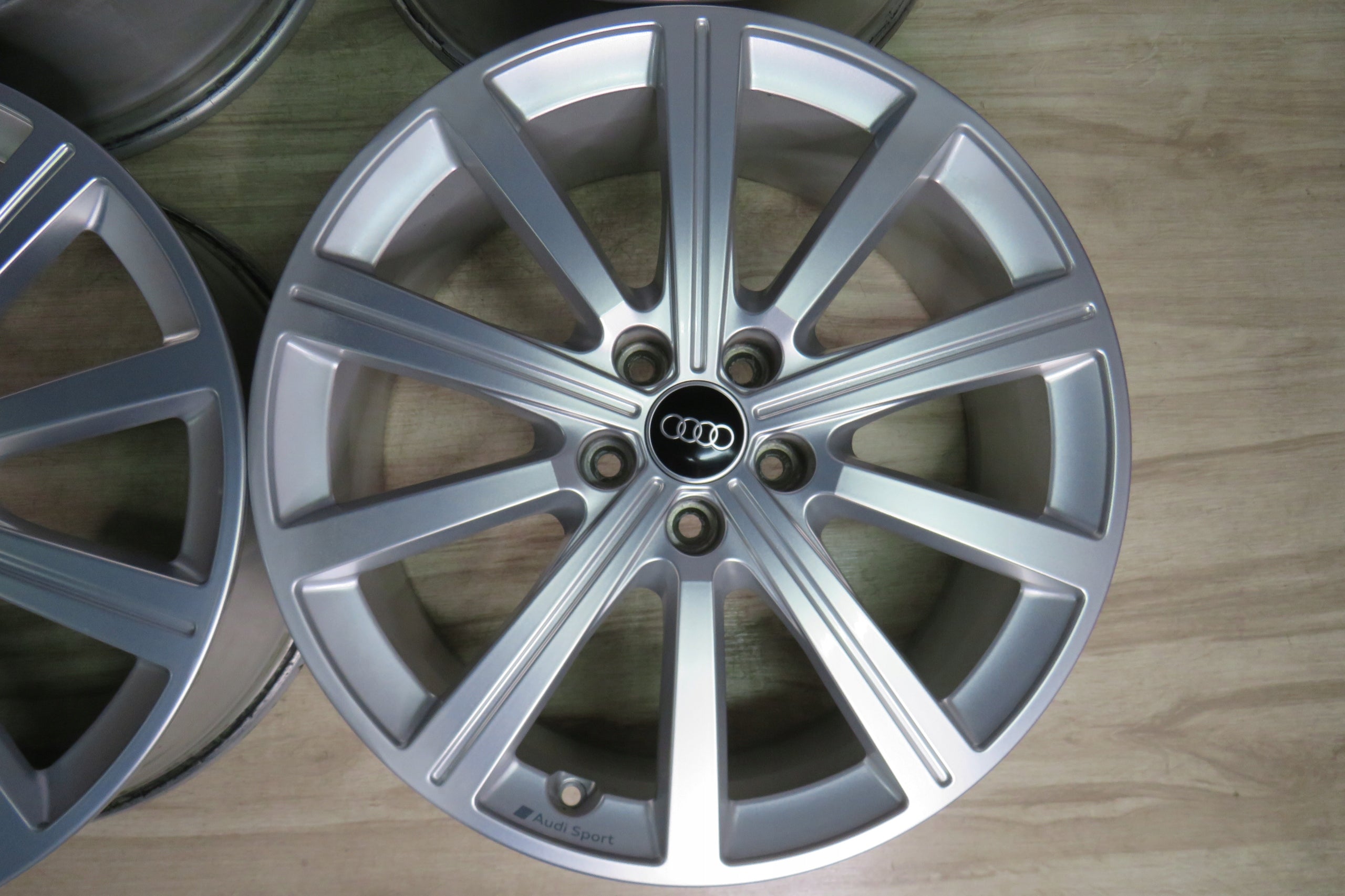 Alu Felge Audi S3 Q3 RS3 Aluminum rim 19 Zoll 7.5J 5x112 38ET