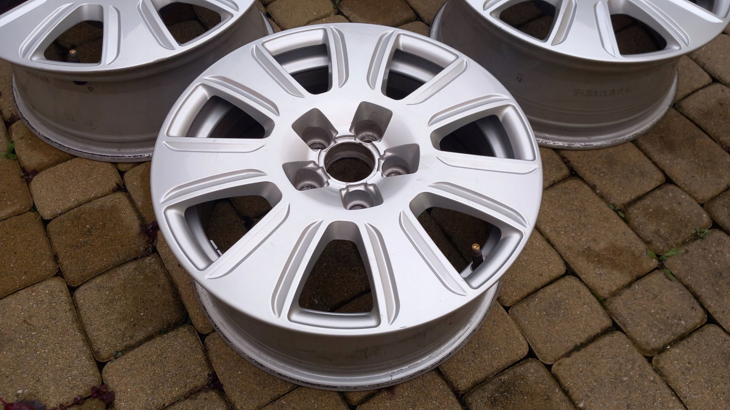 Alu Felge Audi Q3 Aluminum rim 16 Zoll 6.5J 5x112