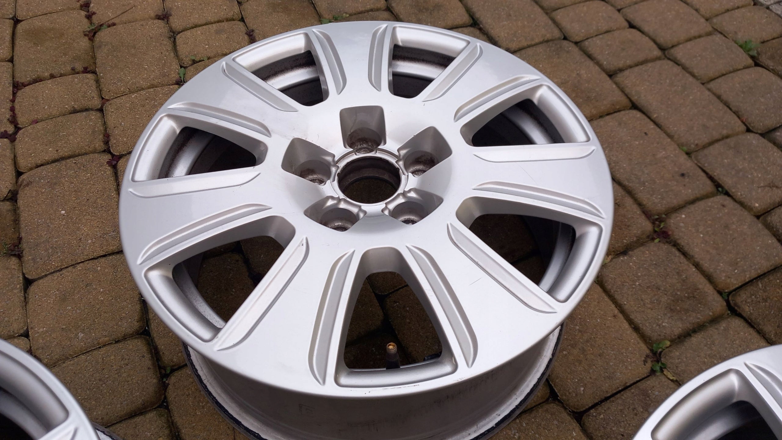 Alu Felge Audi Q3 Aluminum rim 16 Zoll 6.5J 5x112