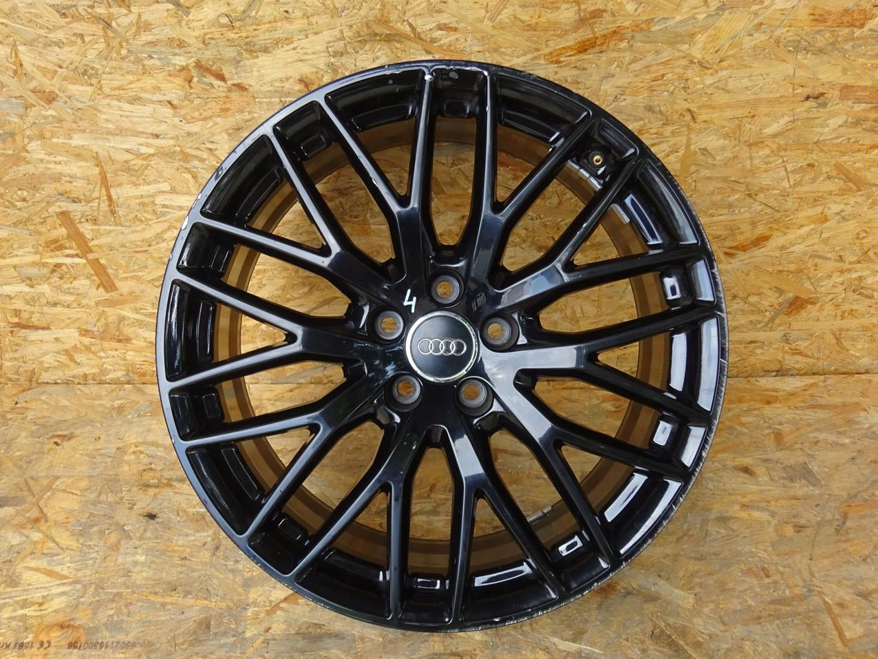  1x aluminum rim Audi Q3 aluminum rim 19 inch 8.5J 5x112 36ET 8U0601025AT  product image