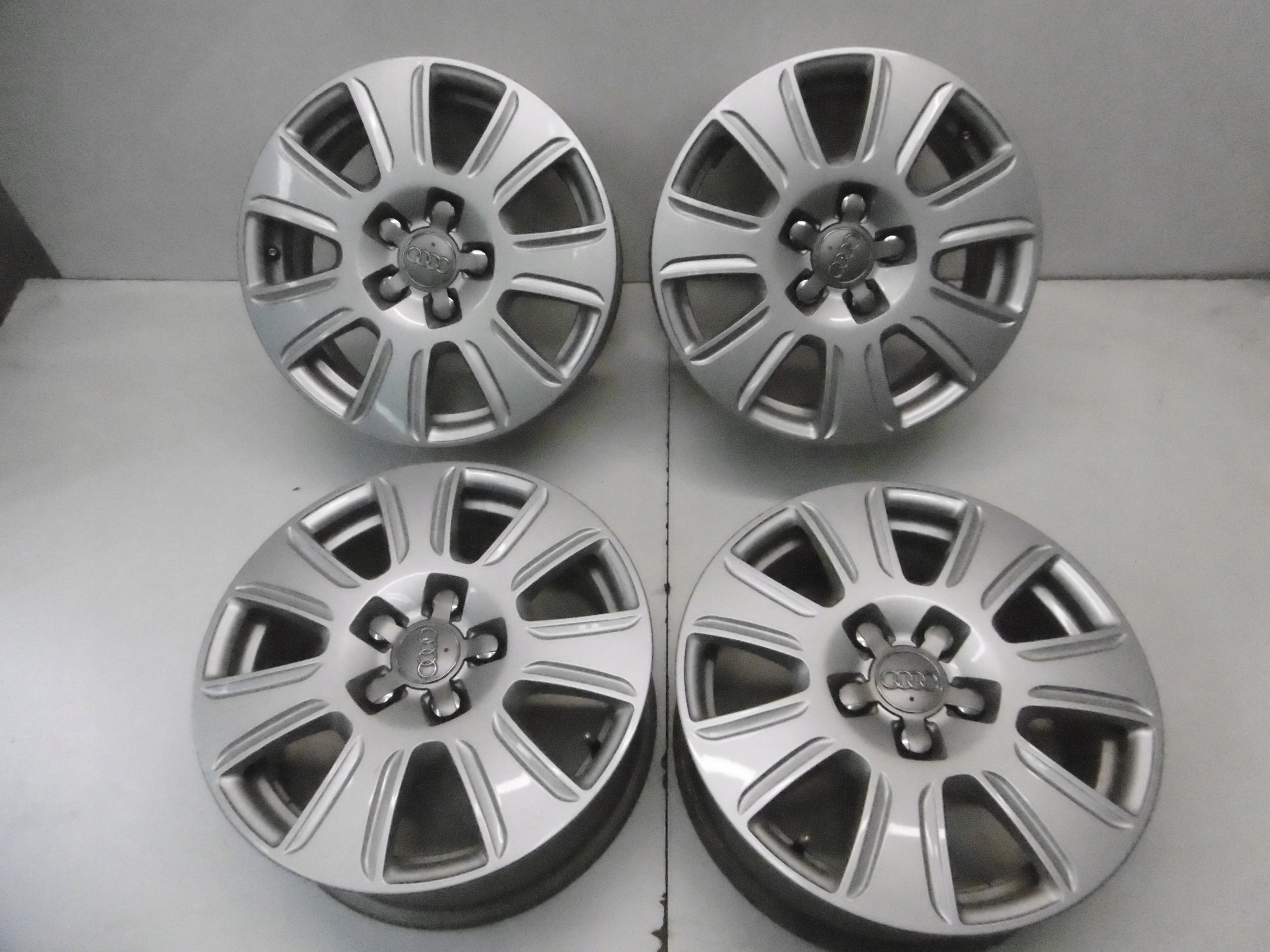 Alu Felge Audi Q3 Aluminum rim 16 Zoll 6.5J 5x112 33ET