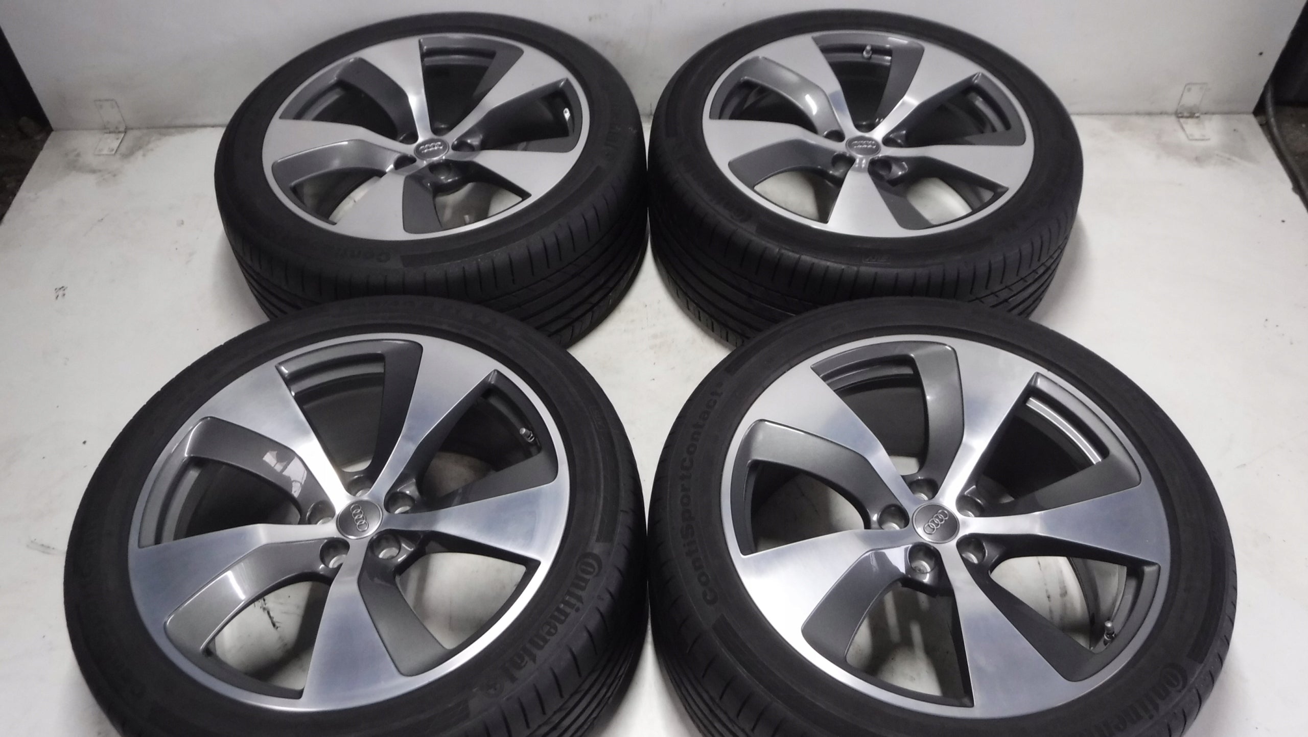 Alu Felge Audi Q7 SQ7 SQ5 SQ8 Q5 Q8 Aluminum rim 21 Zoll 9.5J 5x112 31ET