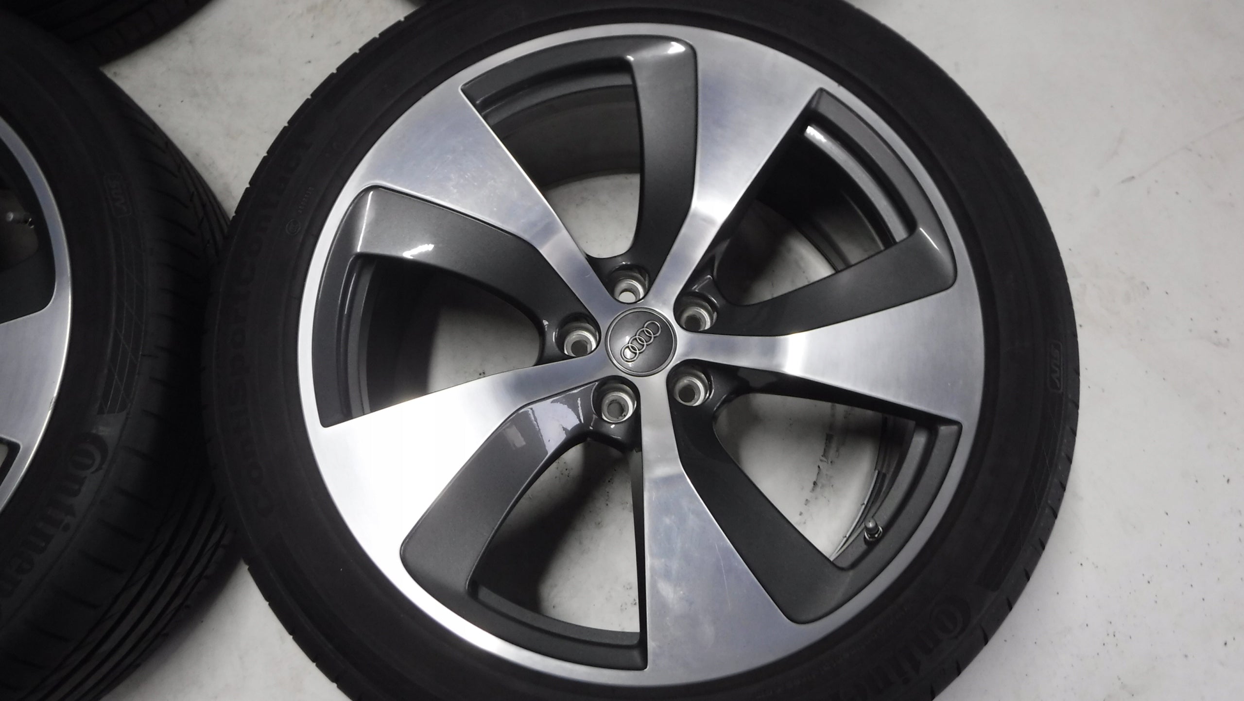 Alu Felge Audi Q7 SQ7 SQ5 SQ8 Q5 Q8 Aluminum rim 21 Zoll 9.5J 5x112 31ET