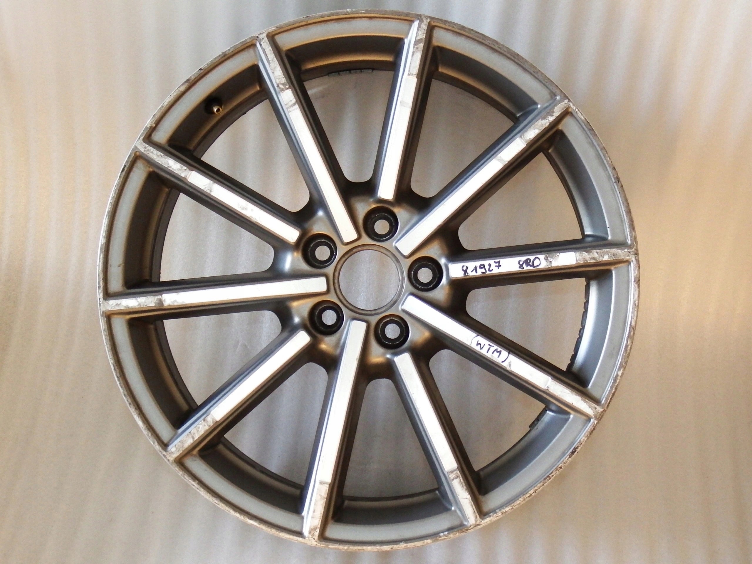 1x Alu Felge Audi S5 Q5 Aluminum rim 19 Zoll 8.0J 5x112 27ET