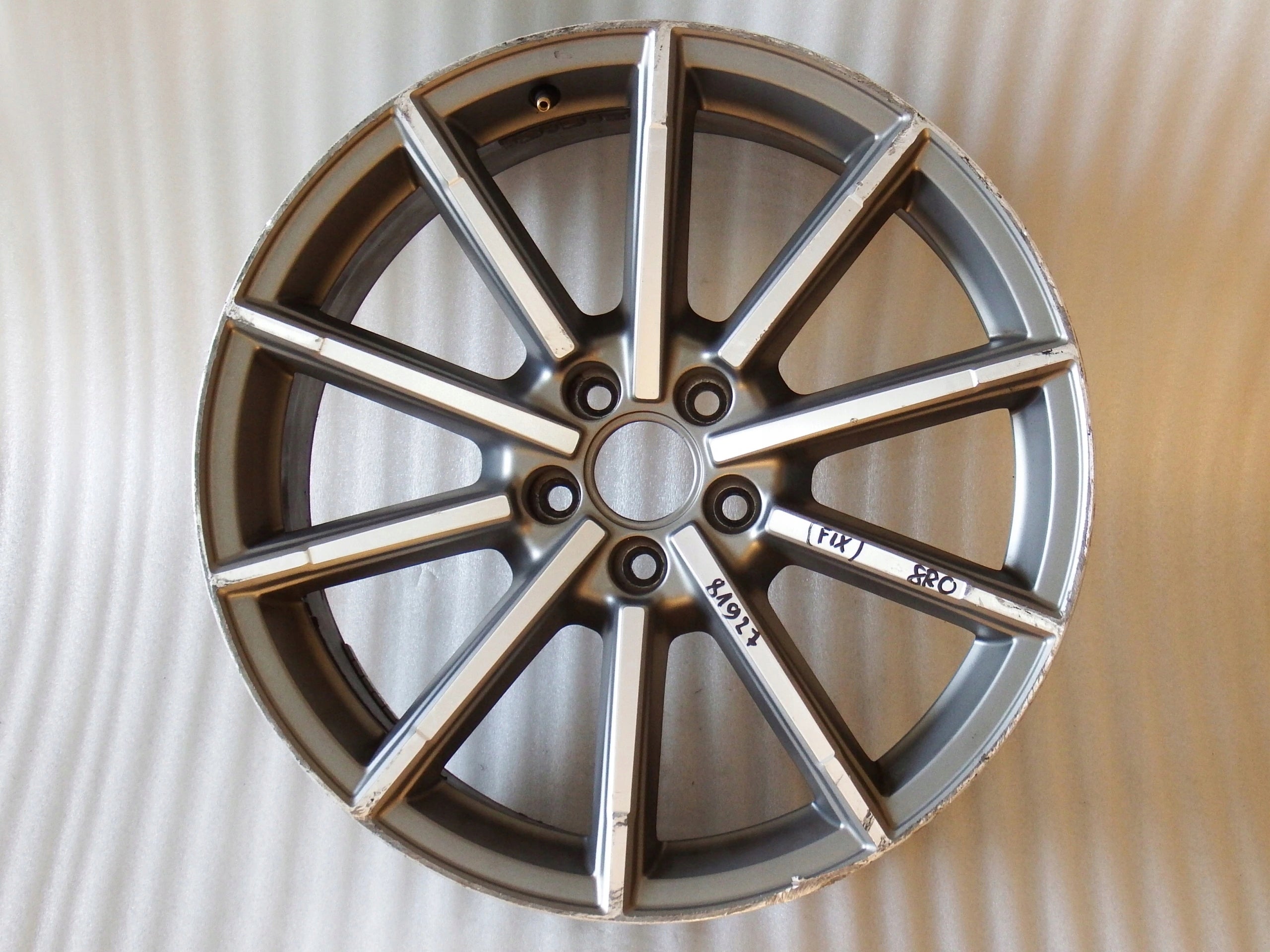 1x Alu Felge Audi S5 Q5 Aluminum rim 19 Zoll 8.0J 5x112 27ET