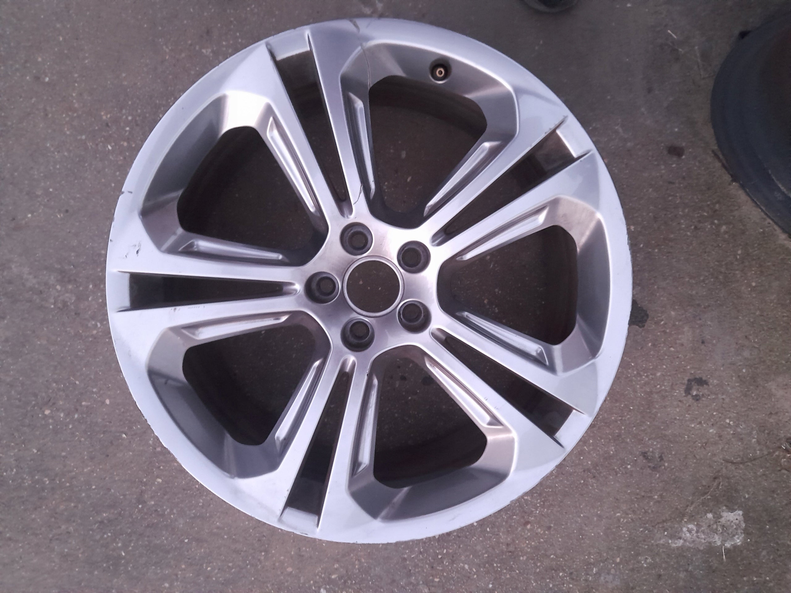  1x Alu Felge Audi Q5 SQ5 Aluminum rim 20 Zoll 8.5J 5x112 33ET product image