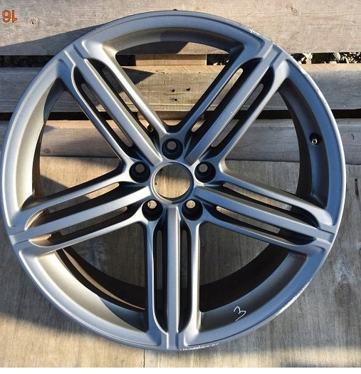 1x Alu Felge Audi Q5 SQ5 Aluminum rim 20 Zoll 8.5J 5x112 8R0601025BJ