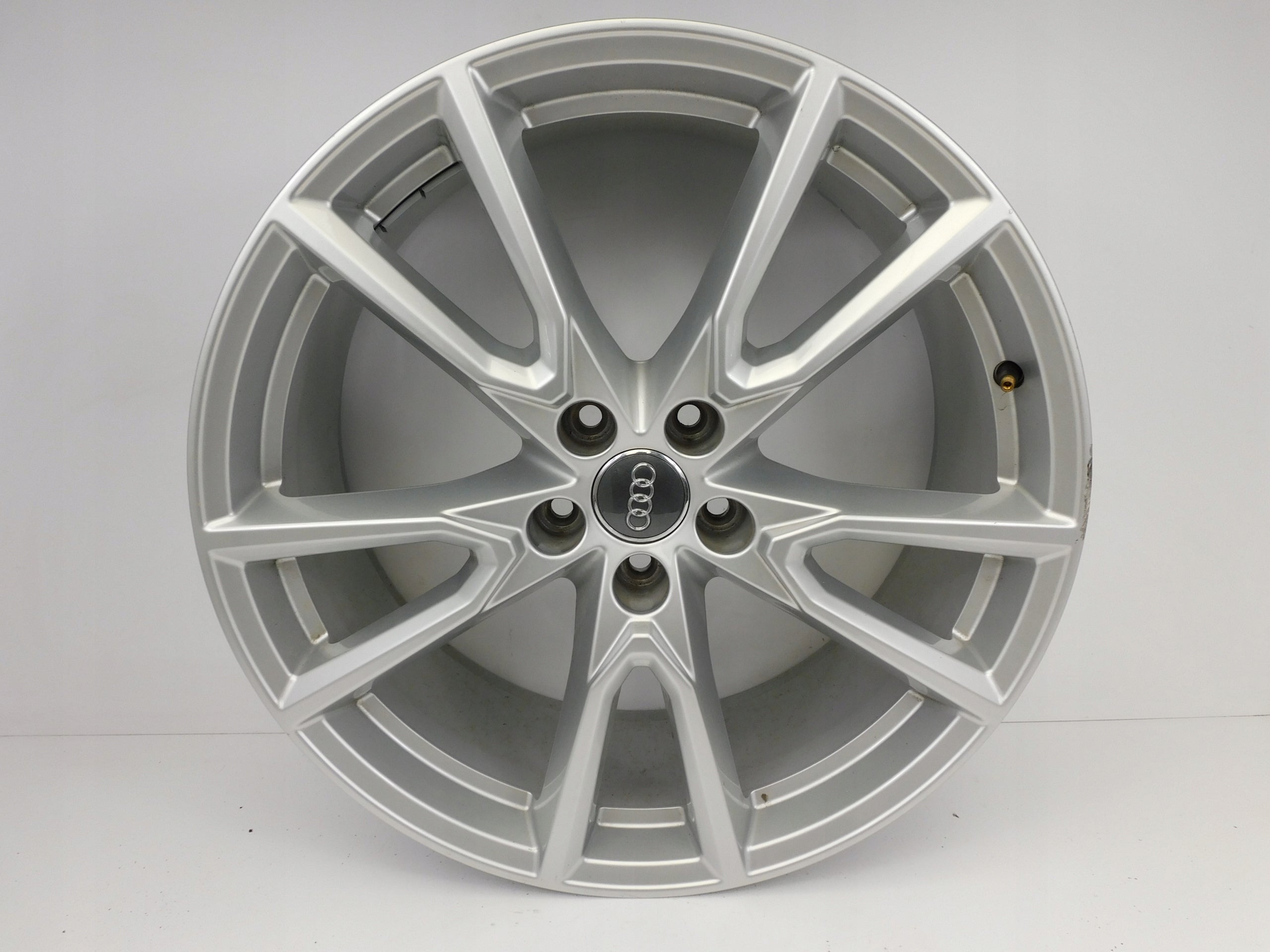  1x Alu Felge Audi Q5 Aluminum rim 20 Zoll 8.0J 5x112 80A071490C product image