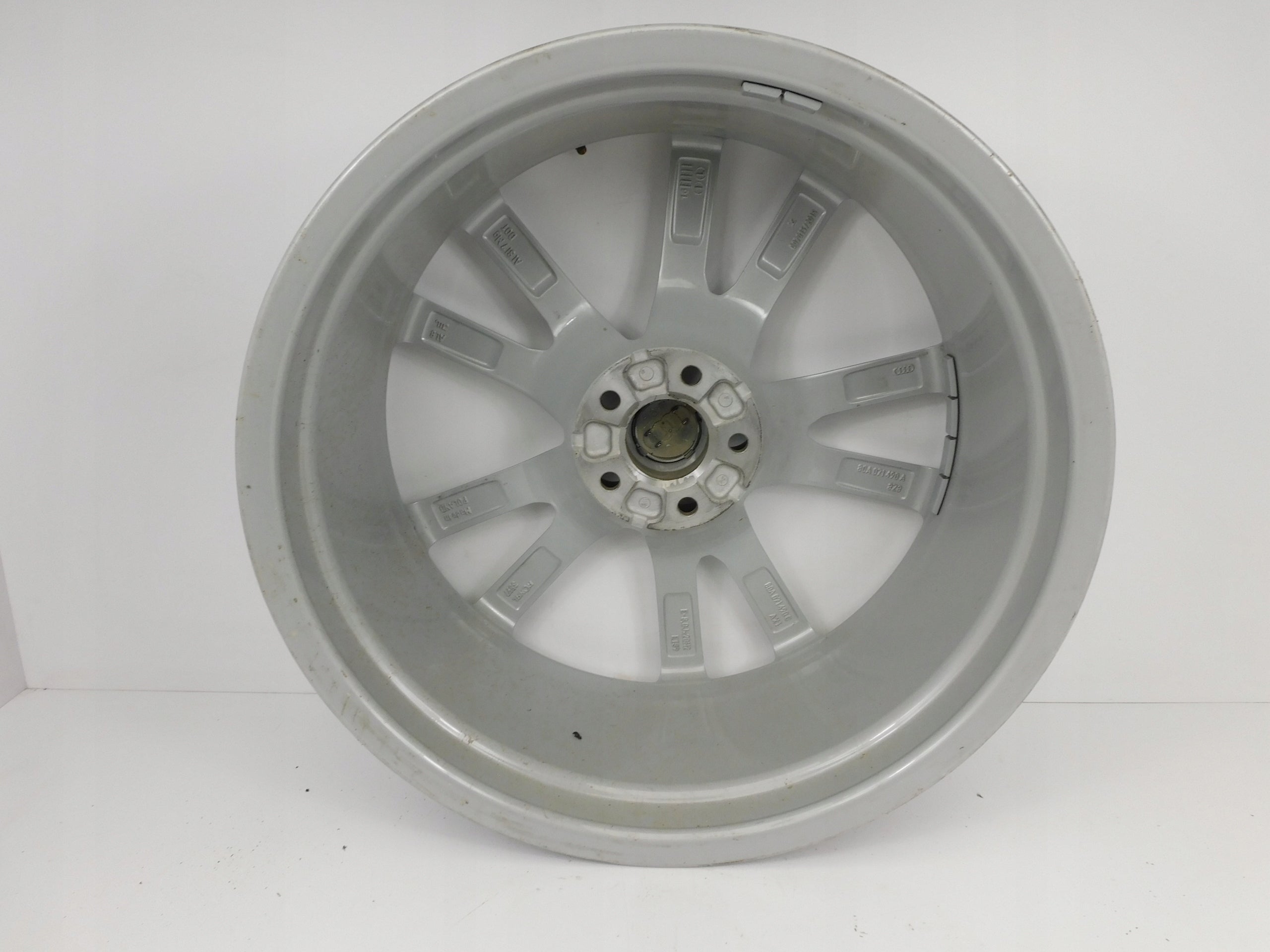 1x Alu Felge Audi Q5 Aluminum rim 20 Zoll 8.0J 5x112 80A071490C