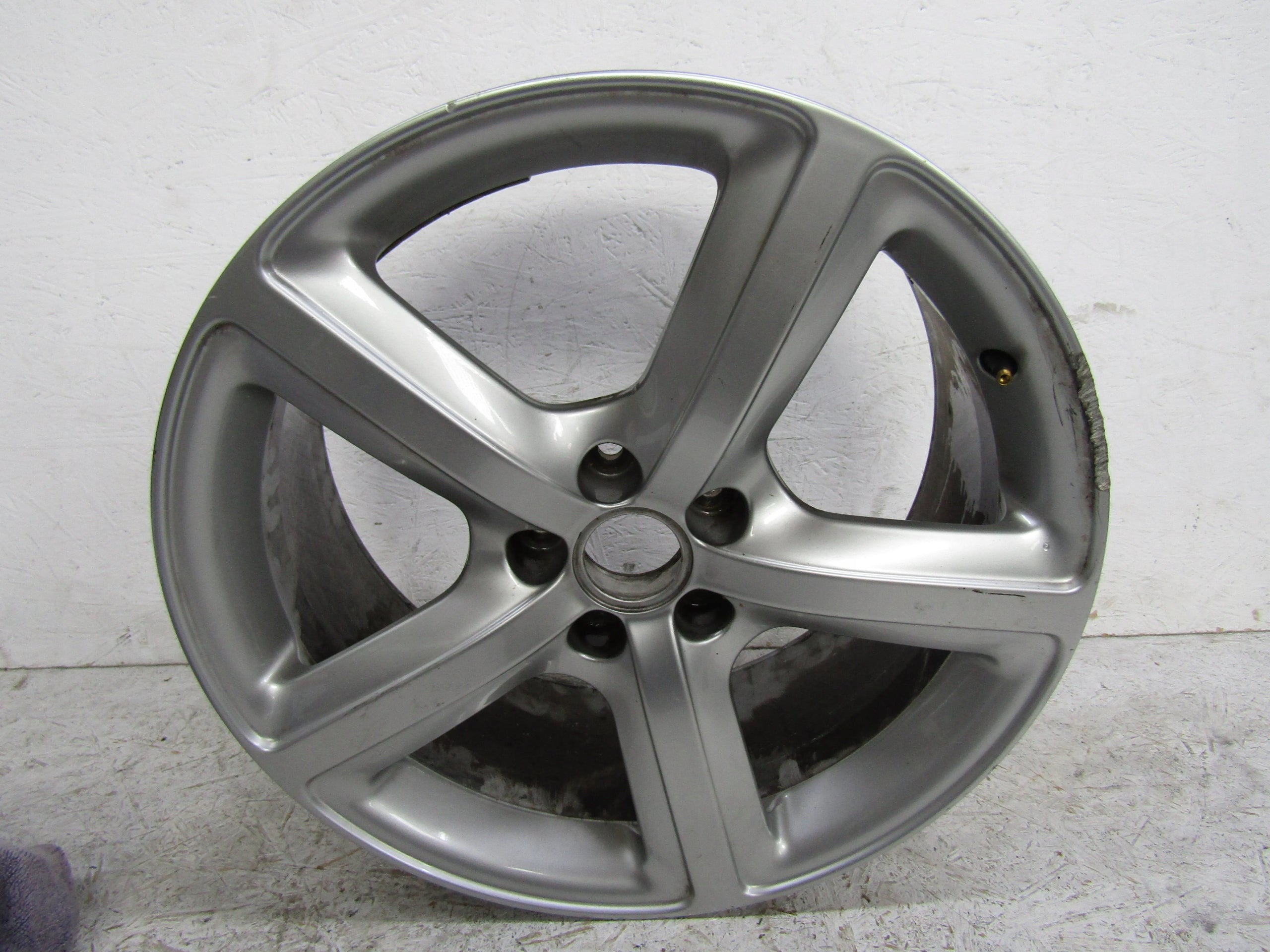  1x aluminum rim Audi Q5 aluminum rim 19 inch 8.0J 5x112 39ET 8R0601025L  product image