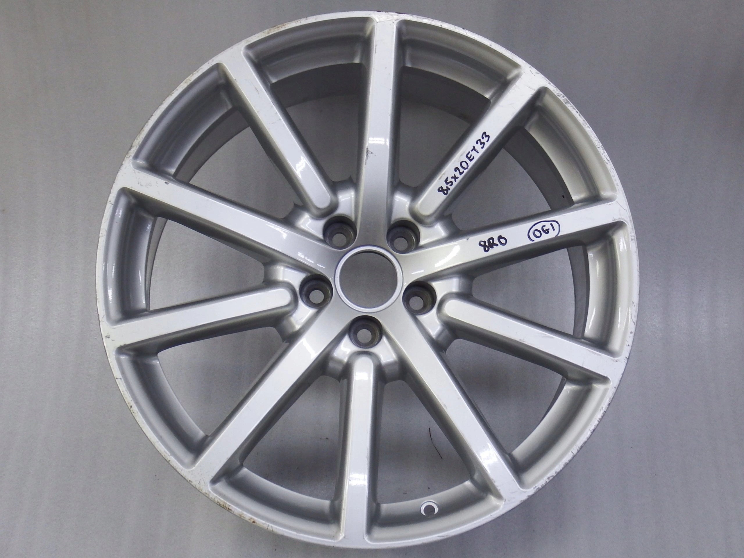  1x Alu Felge Audi Q5 Aluminum rim 20 Zoll 8.5J 5x112 33ET 8R0071490A product image