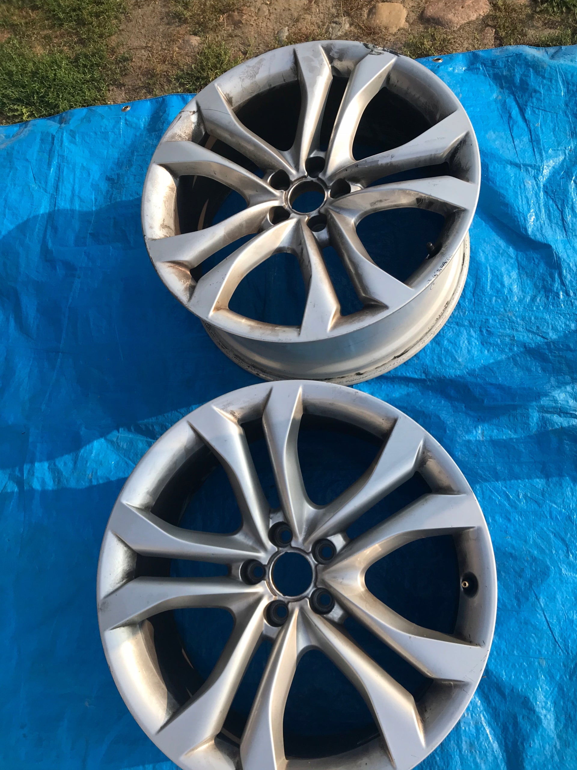  1x Alu Felge Audi Q5 Aluminum rim 20 Zoll 8.5J 5x112 56ET 8R0601025AP product image