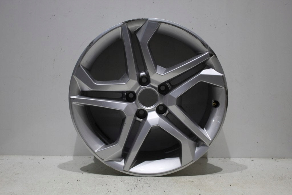 1x Alu Felge Audi Q5 Aluminum rim 18 Zoll 8.0J 5x112 39ET 80A601025BD