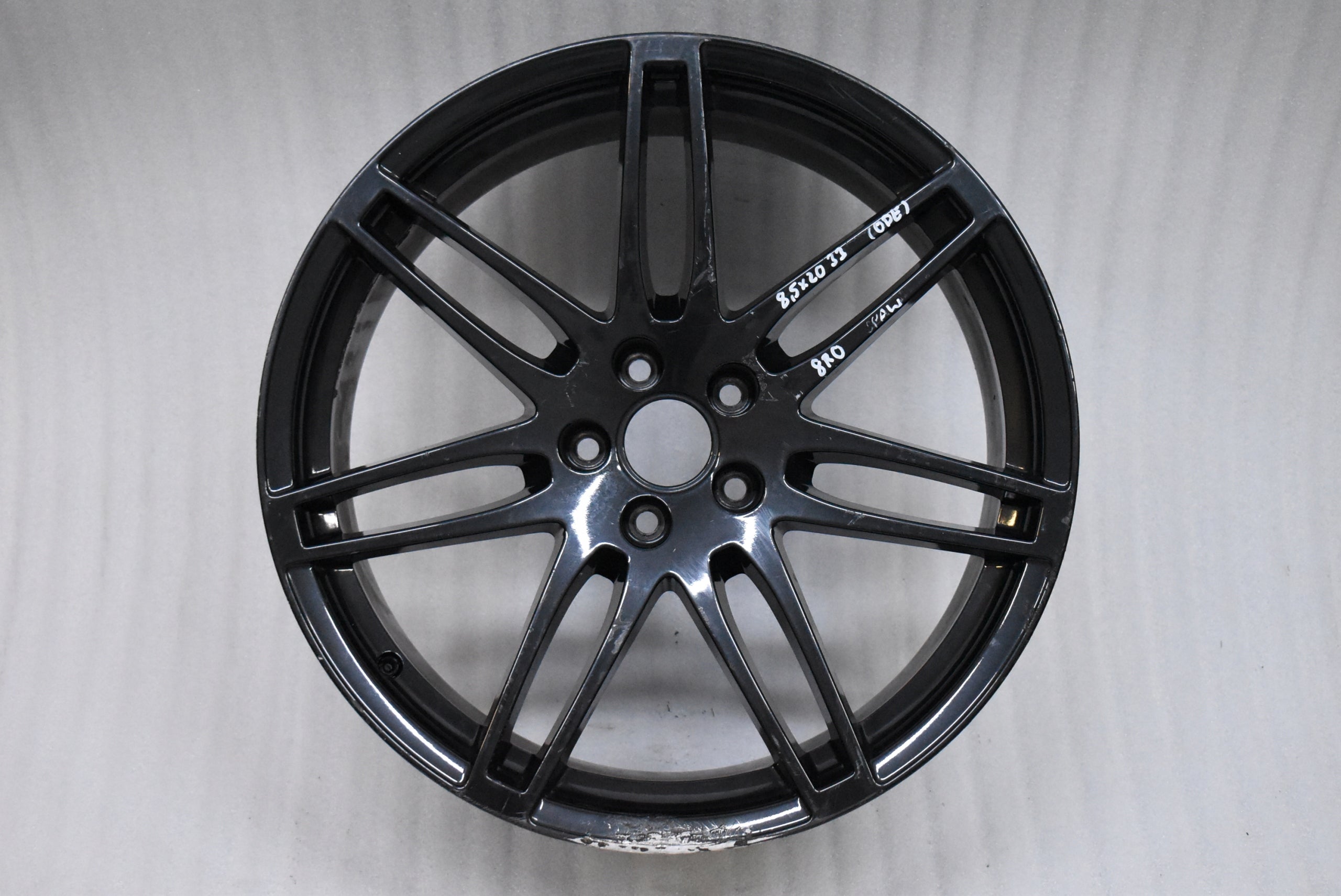  1x Alu Felge Audi Q5 Aluminum rim 20 Zoll 8.5J 5x112 33ET 8R0601025R product image